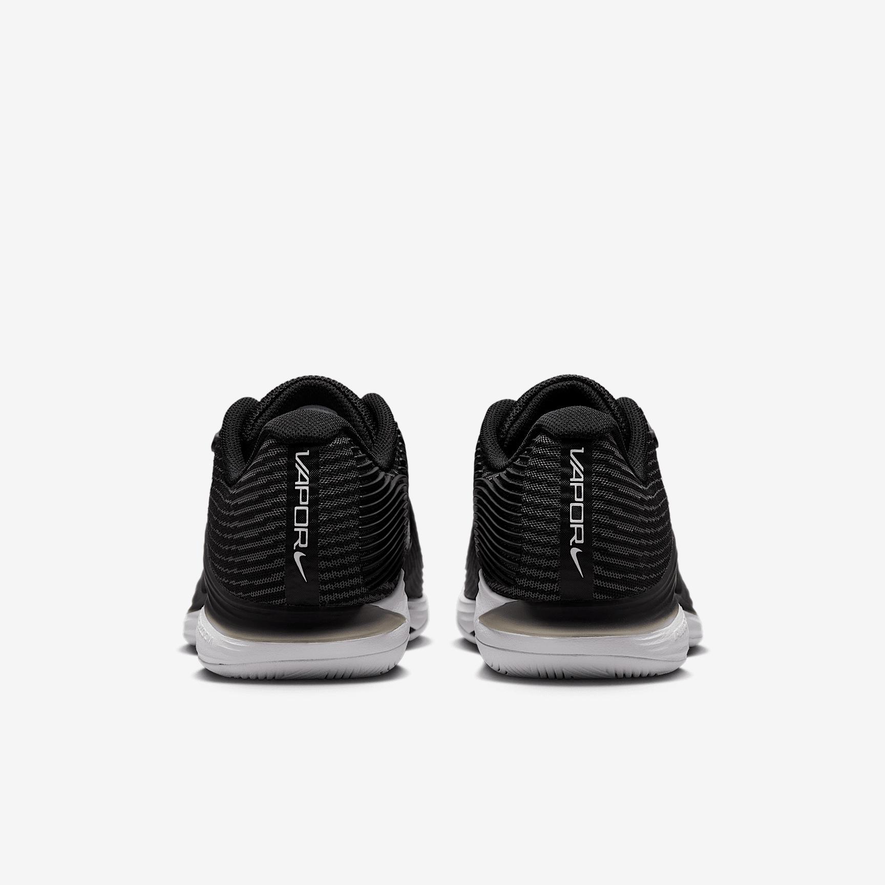Nike Vapor 12 Women's Hard Court Tennis Shoes Product Image