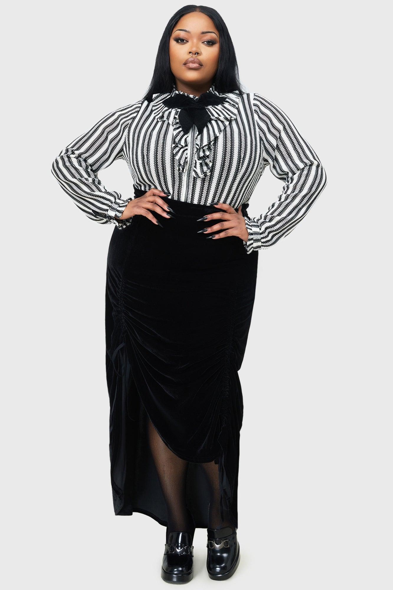 Tenebrielle Blouse Female Product Image