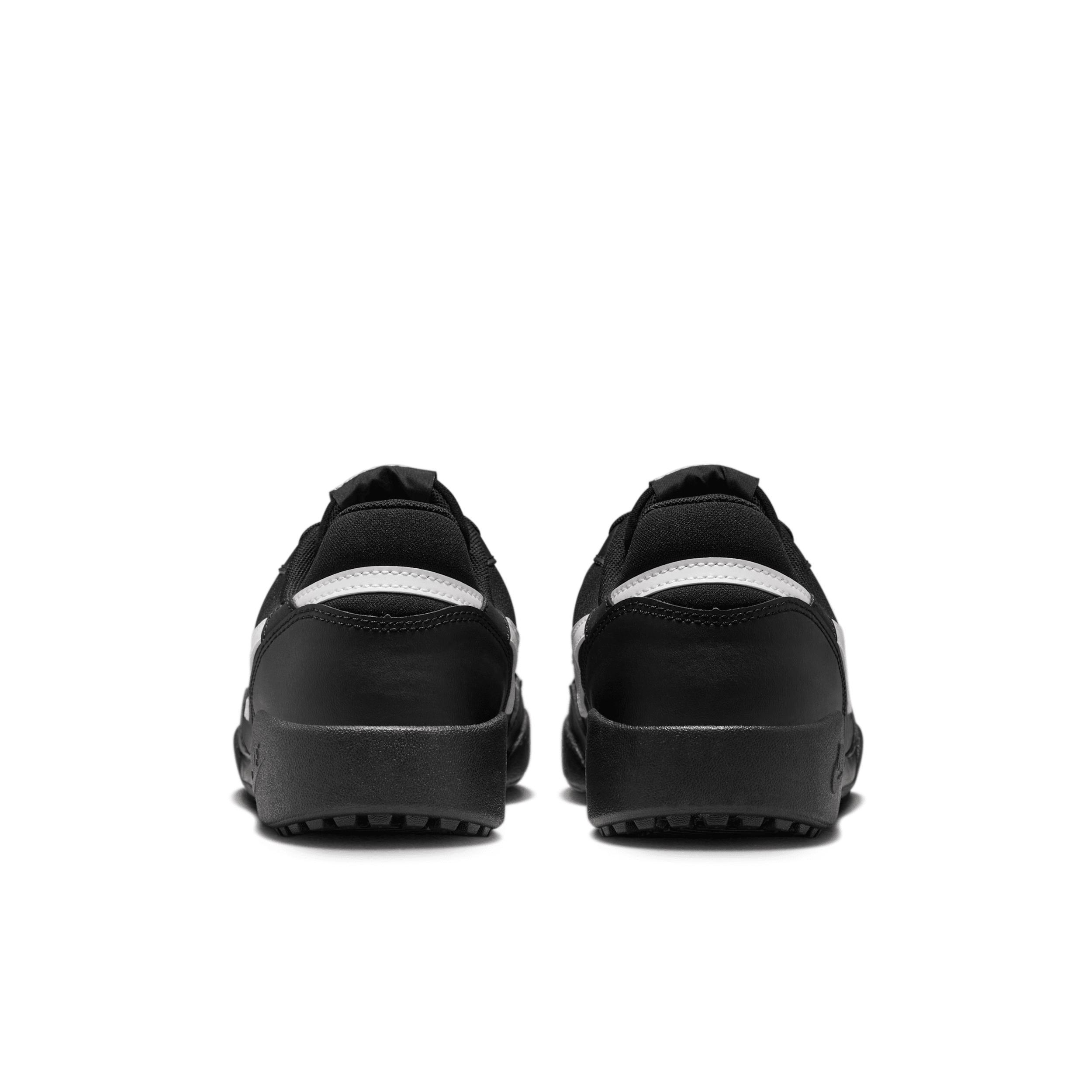 Nike Women's Terra Manta Shoes Product Image