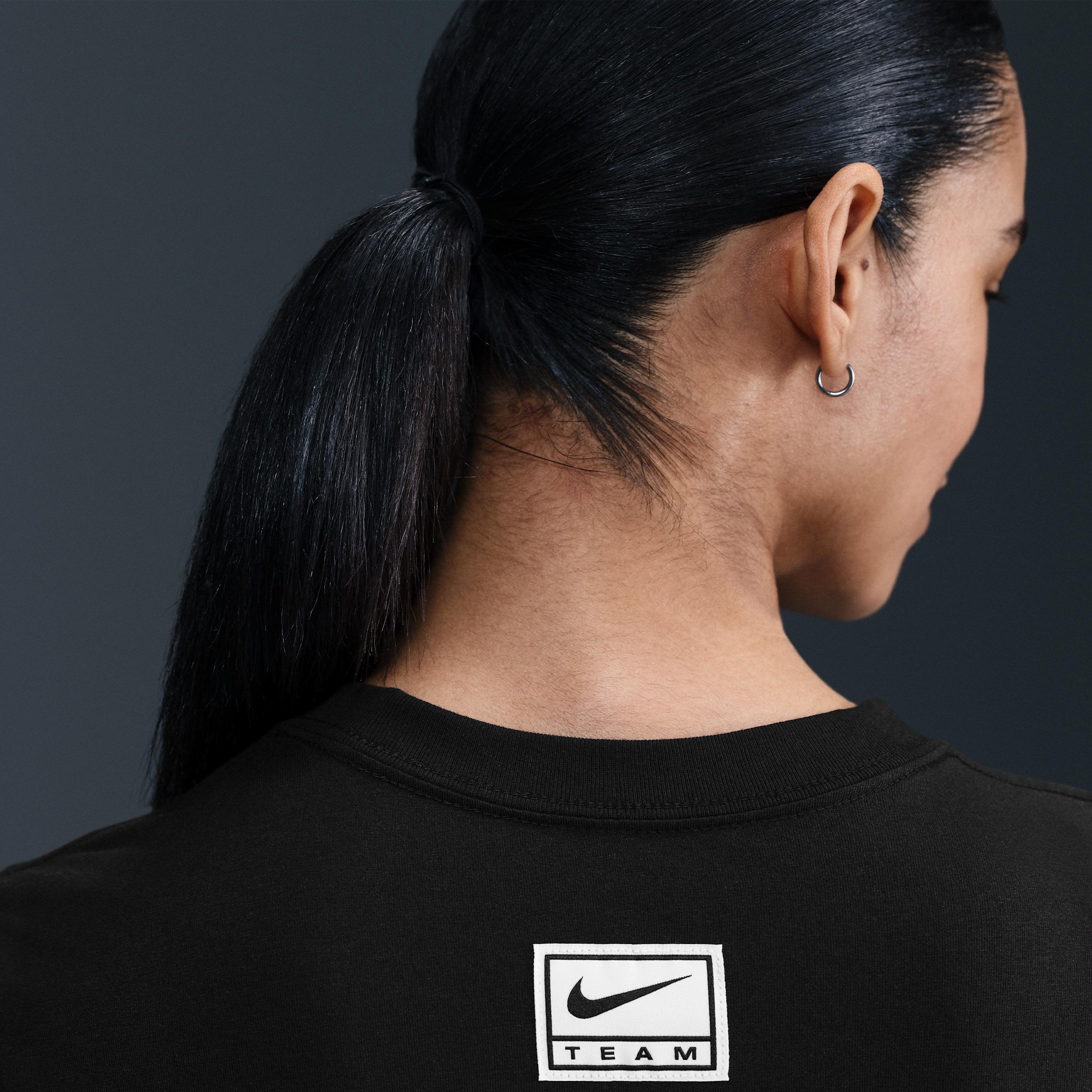 Nike Womens Sportswear Slim Cropped T-Shirt Product Image