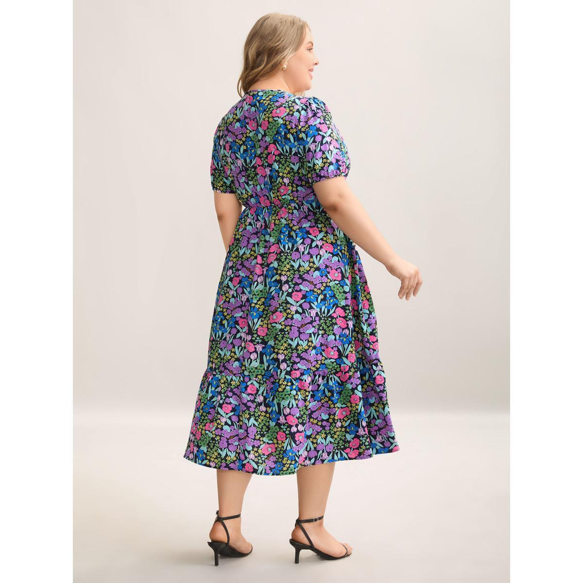 Plus Size Floral Contrast Webbing Neck Tie Midi Dress BlackFlower Women Elegant Woven ribbon&lace trim Flat collar with V-notch Short sleeve Curvy BloomChic 28/5X Product Image