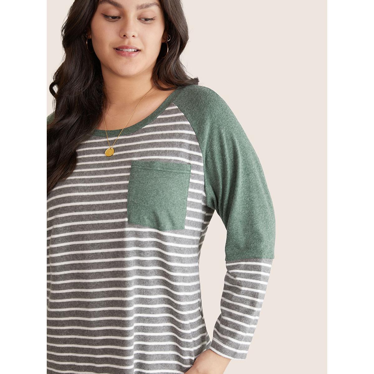 Plus Size Patchwork Striped Patched Pocket Raglan Sleeve T-shirt Green Women Casual Contrast Striped Round Neck Dailywear T-shirts BloomChic 14-16/1X Product Image