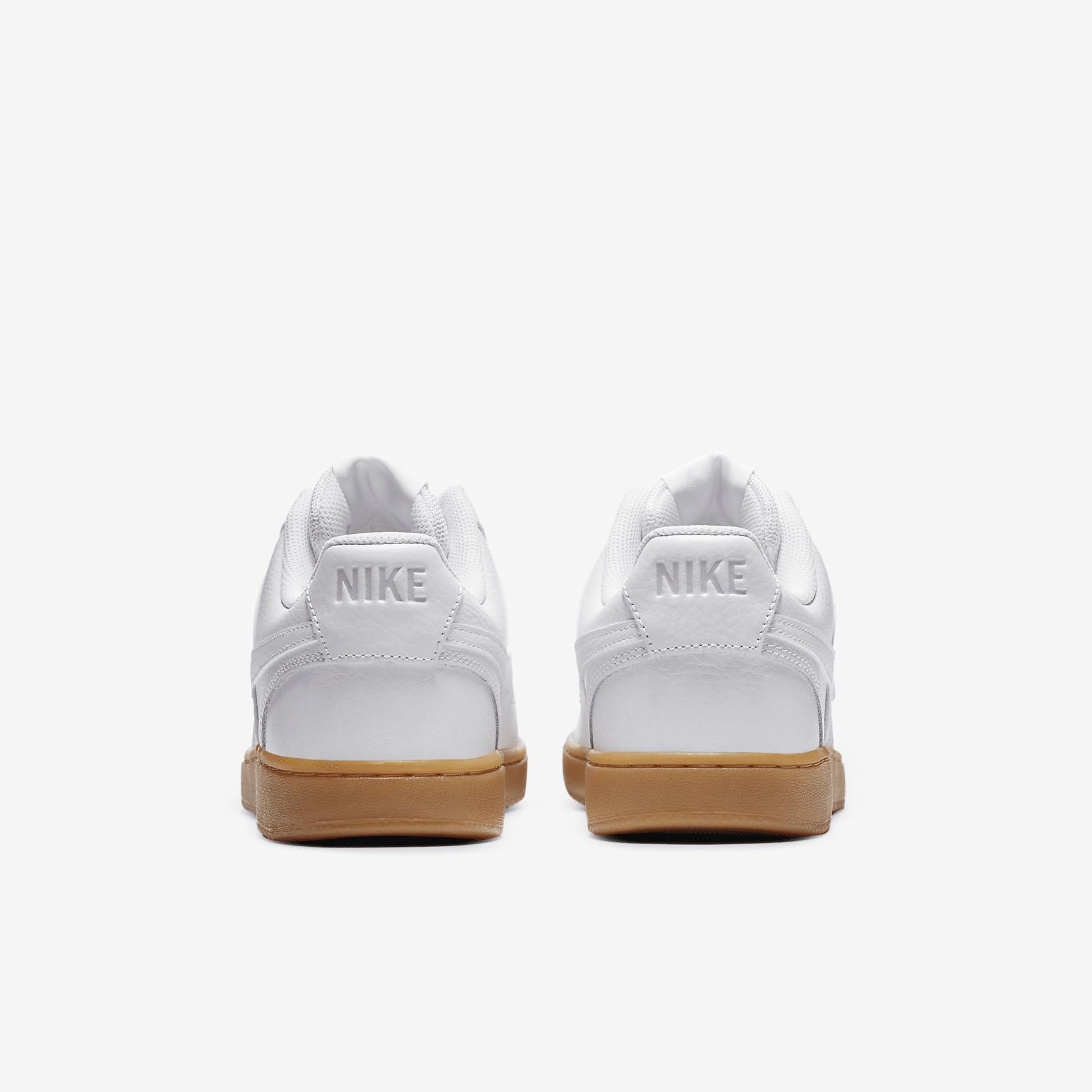 Nike Men's Court Vision Low Shoes Product Image