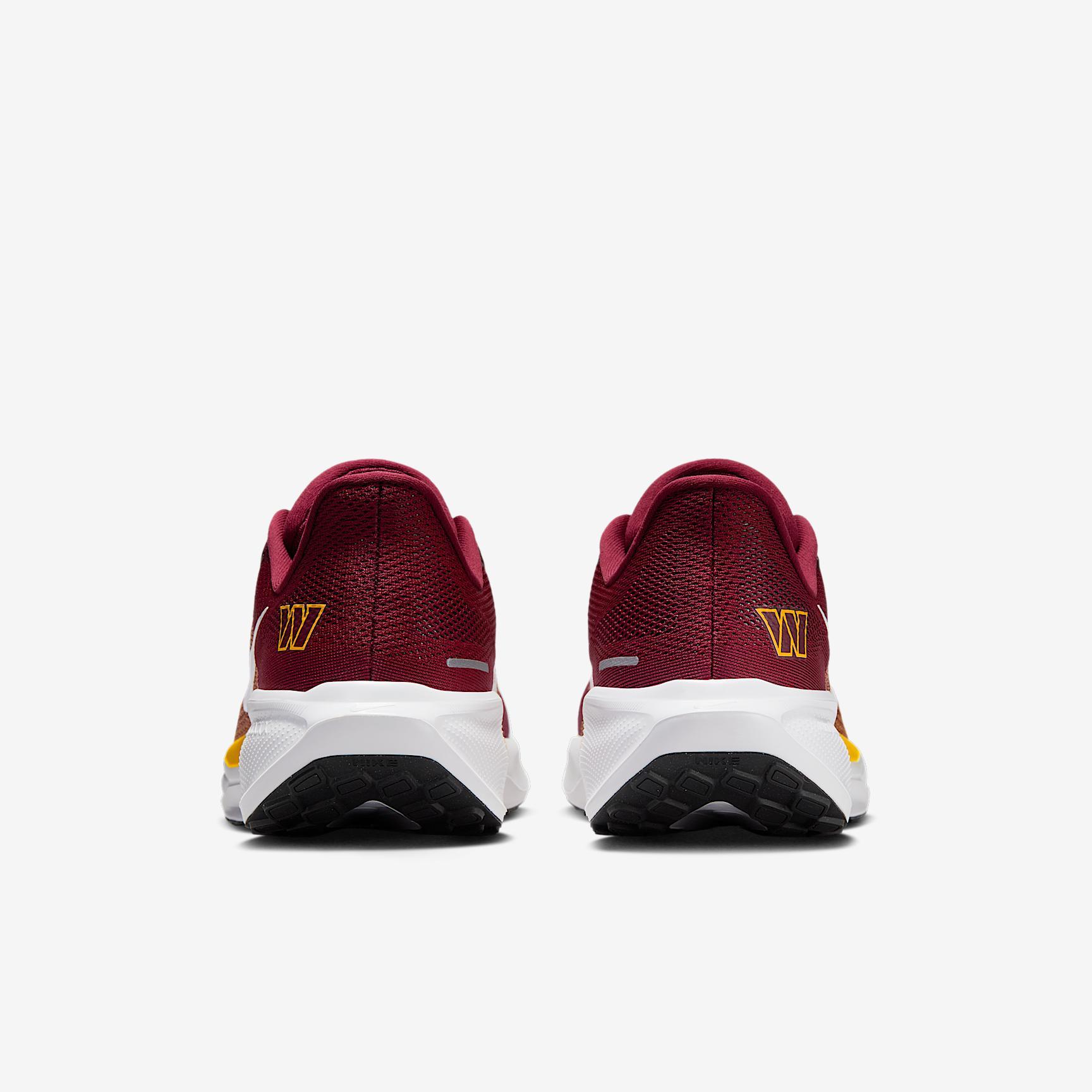 Washington Commanders Pegasus 41 Men's Nike NFL Road Running Shoes Product Image