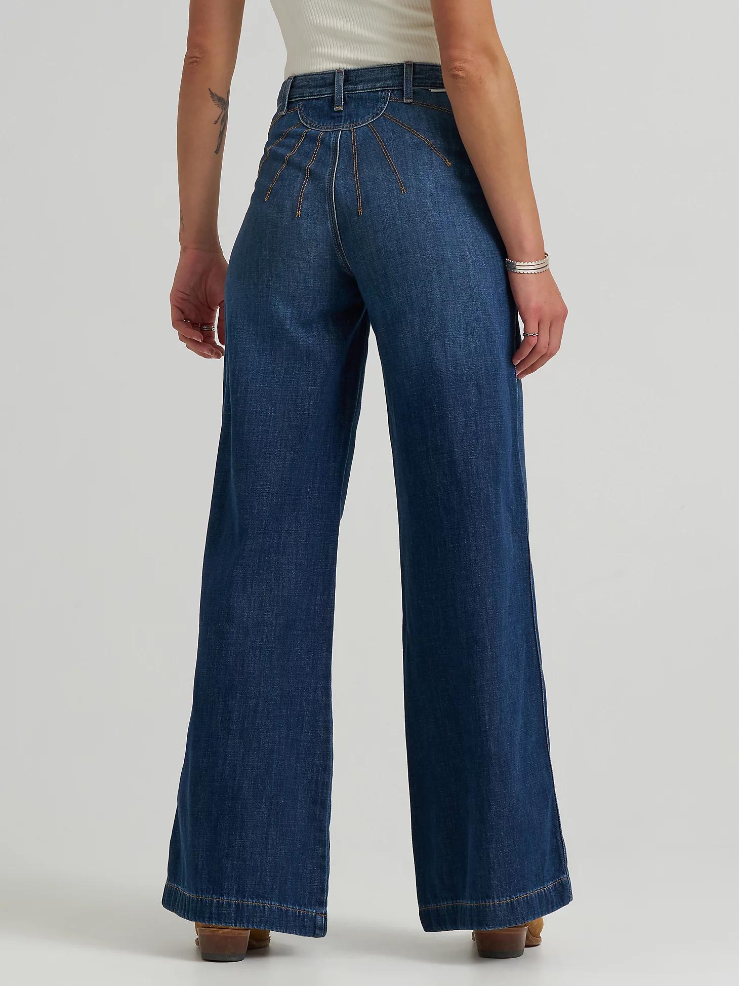 Women's Patch Pocket Trouser Jean | Women's JEANS | Wrangler® Product Image