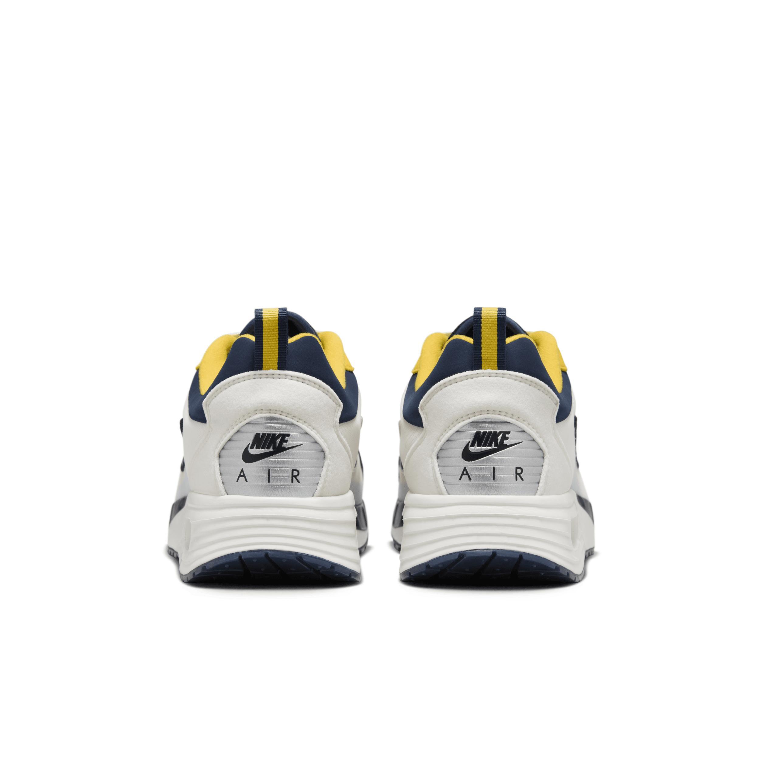 Michigan Nike Air Max Solo Men's Shoes Product Image