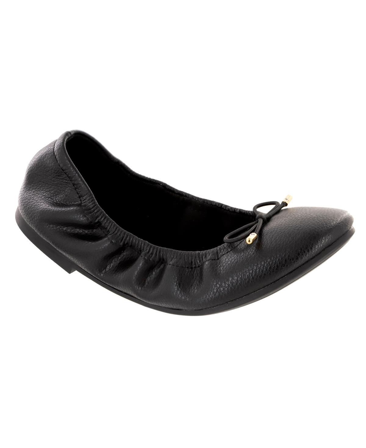 MIA Uri Women's Flat Shoes Product Image