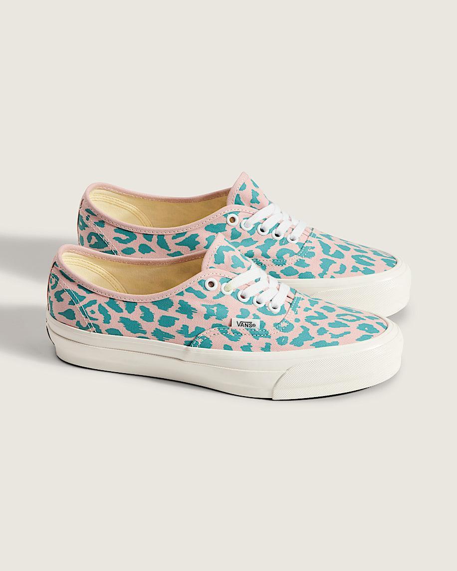 Premium Authentic Shoe in Cheetah Sepia Rose Pink / Blue| Vans US Product Image