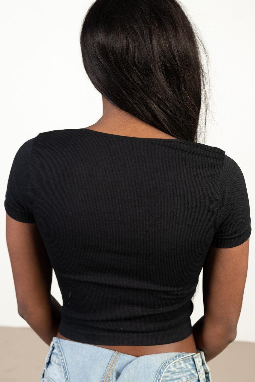 Black Short Sleeve Seamless Notched Tee Product Image
