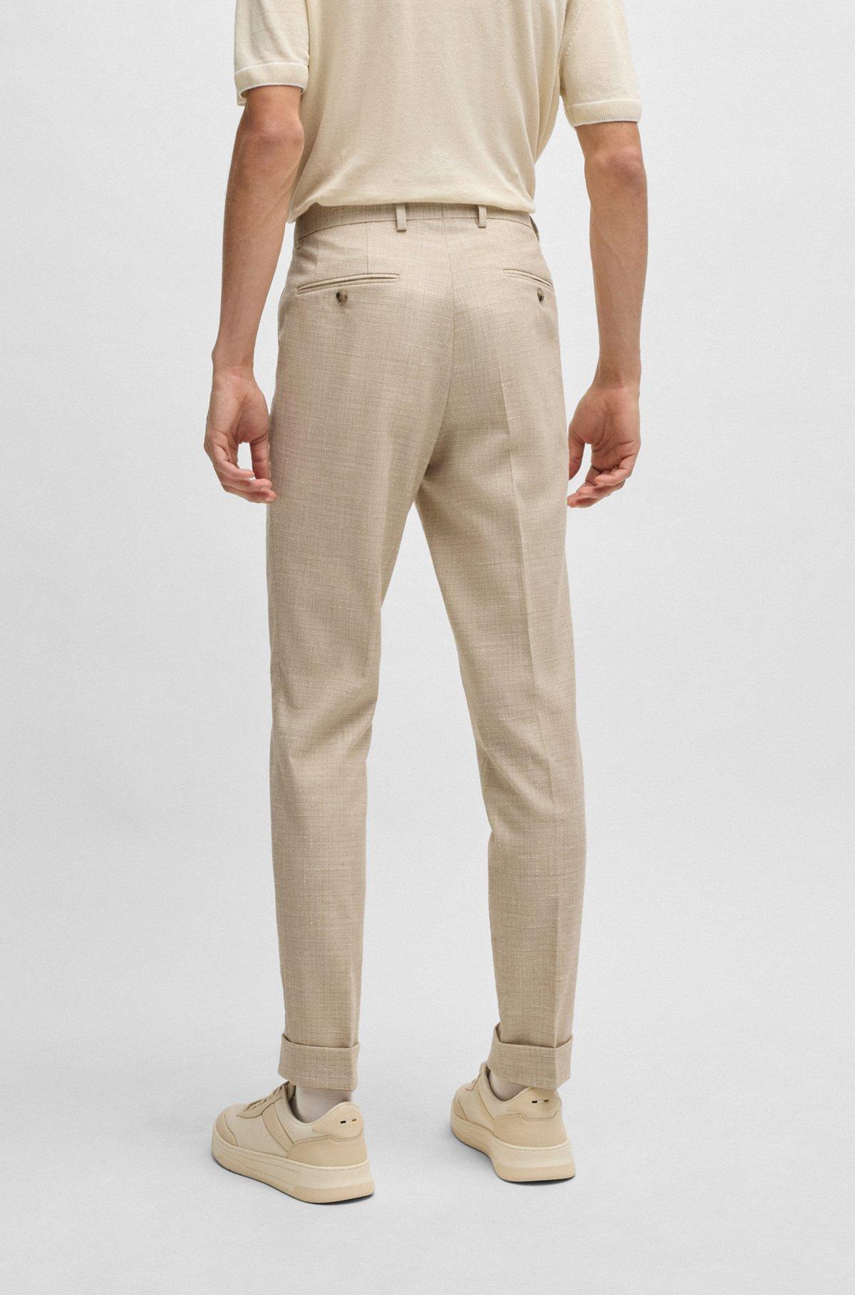 Two-piece suit in patterned tweed Product Image