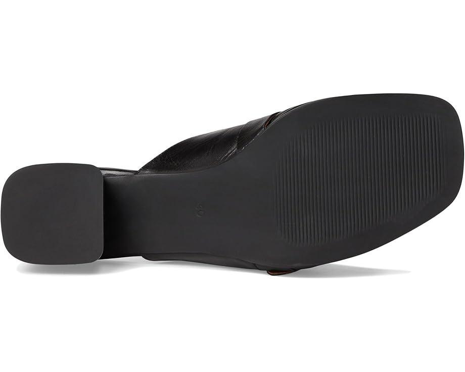 Everly Buckle Slide Product Image