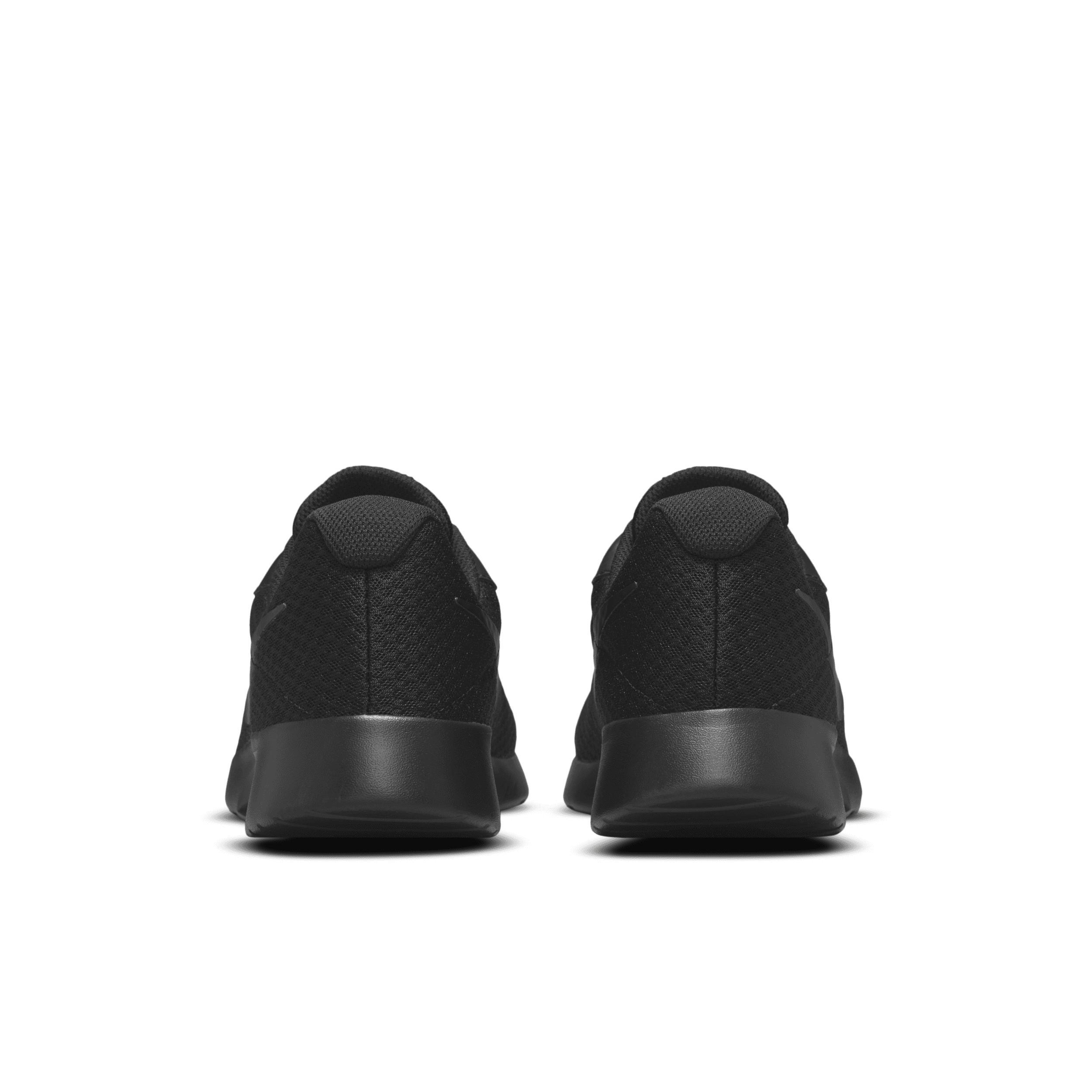 Nike Tanjun Men's Shoes Product Image