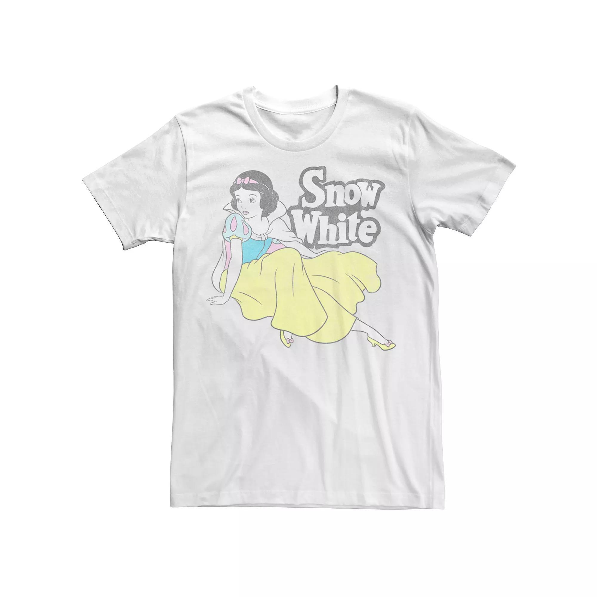 Disney's Snow White Men's Simple Portrait Tee, Size: XS Product Image