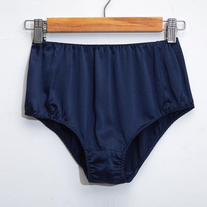 Pearl White Pure Mulberry Silk T-String Panties | Mid to High Waist | 22 Momme | Float Collection Product Image