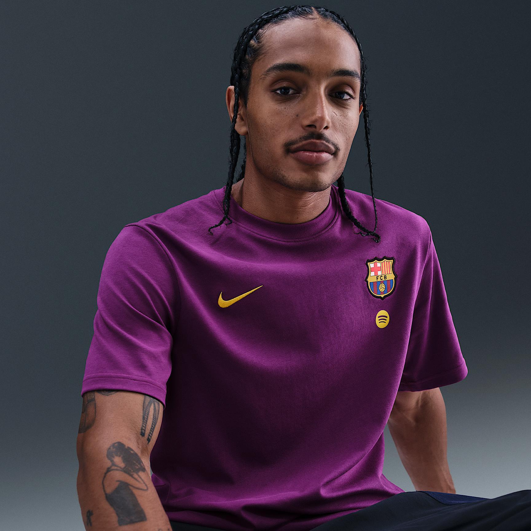 FC Barcelona Primary Home Men's Nike Dri-FIT Soccer Short-Sleeve Top Product Image