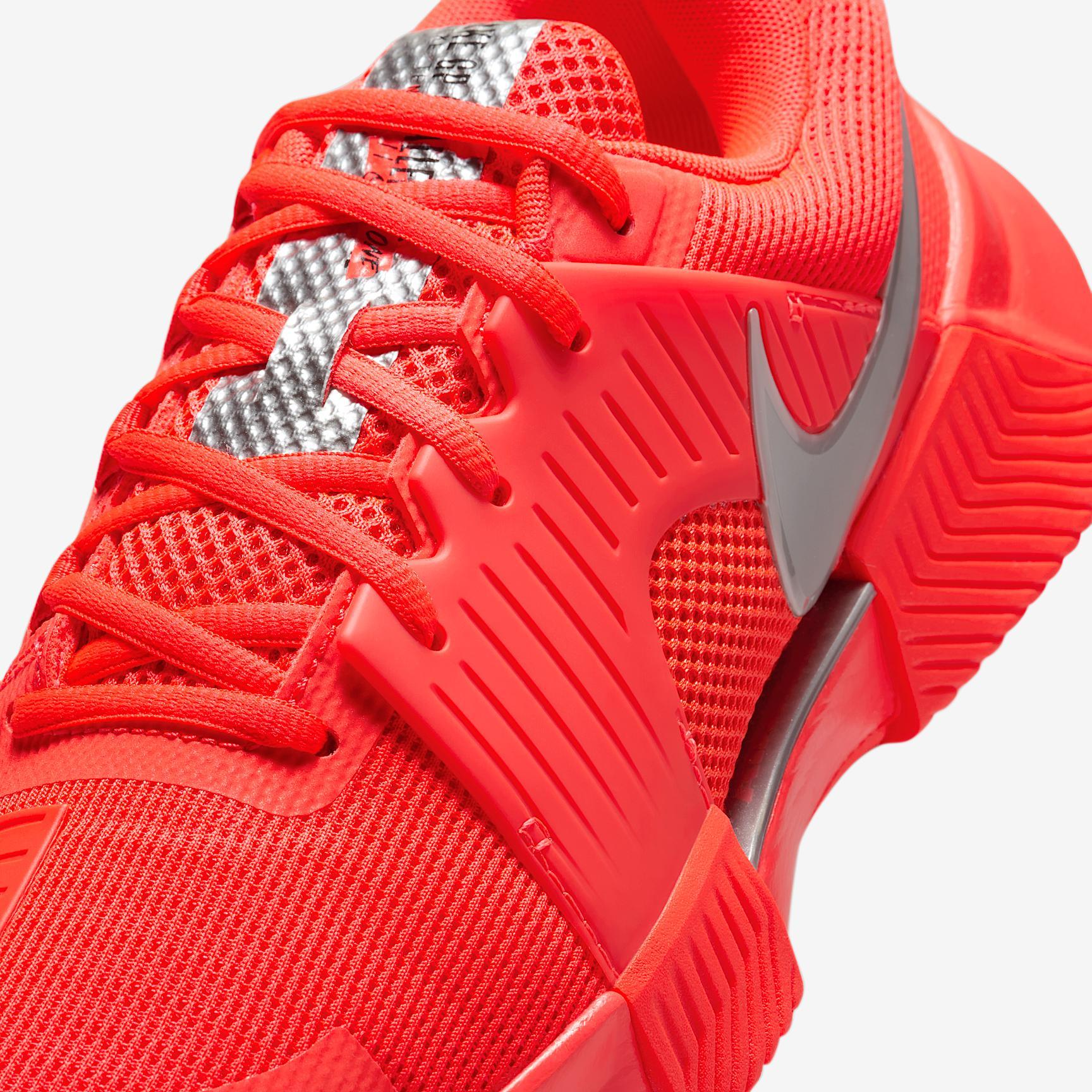 Nike Women's GP Challenge 1 Premium Hard Court Tennis Shoes Product Image