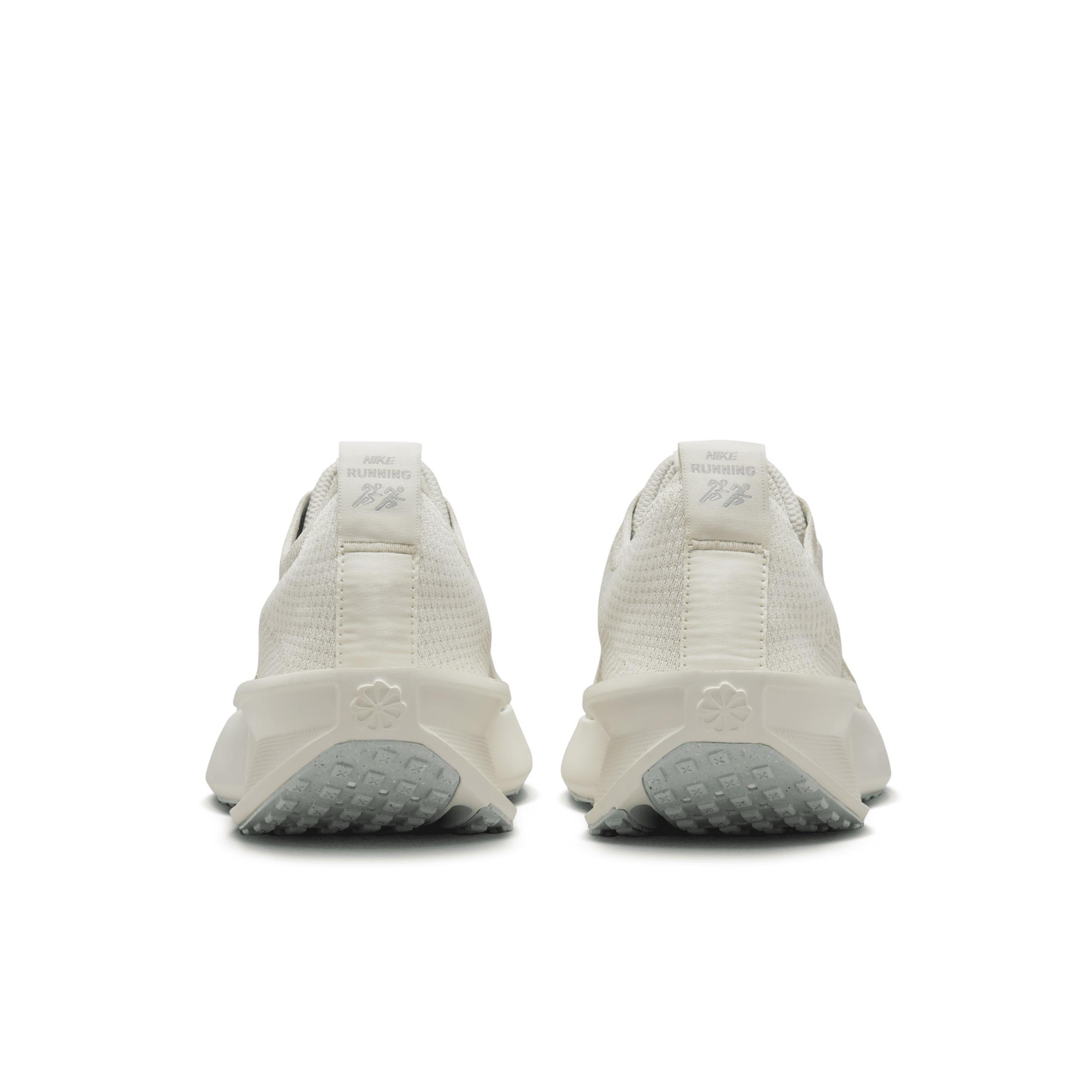 Nike Women's Interact Run Road Running Shoes Product Image