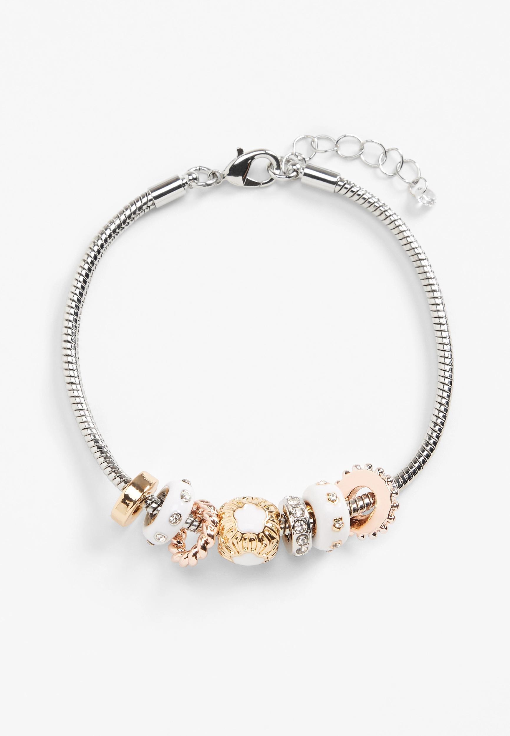 Gold Star Charm Bracelet Product Image