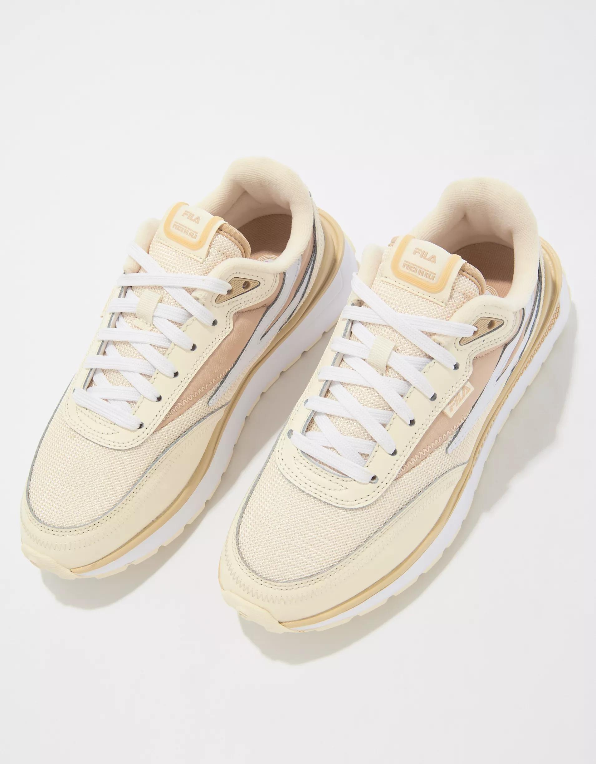 FILA Women's Renno Sneaker Product Image