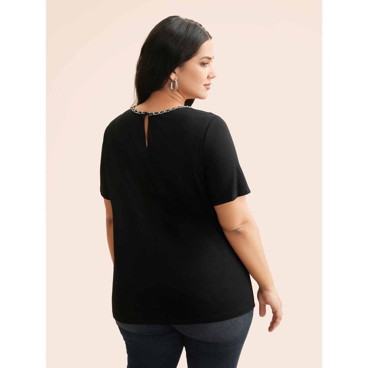 Plus Size Crew Neck Metal Chain Detail T-shirt Black Women Casual Non Round Neck Everyday T-shirts BloomChic 30/6X Product Image