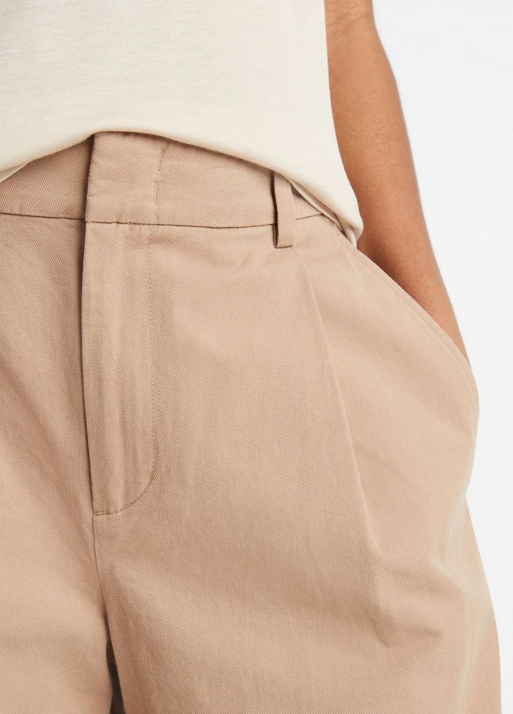 Womens Washed Cotton Short, Cocoon, Size 6 Vince Product Image