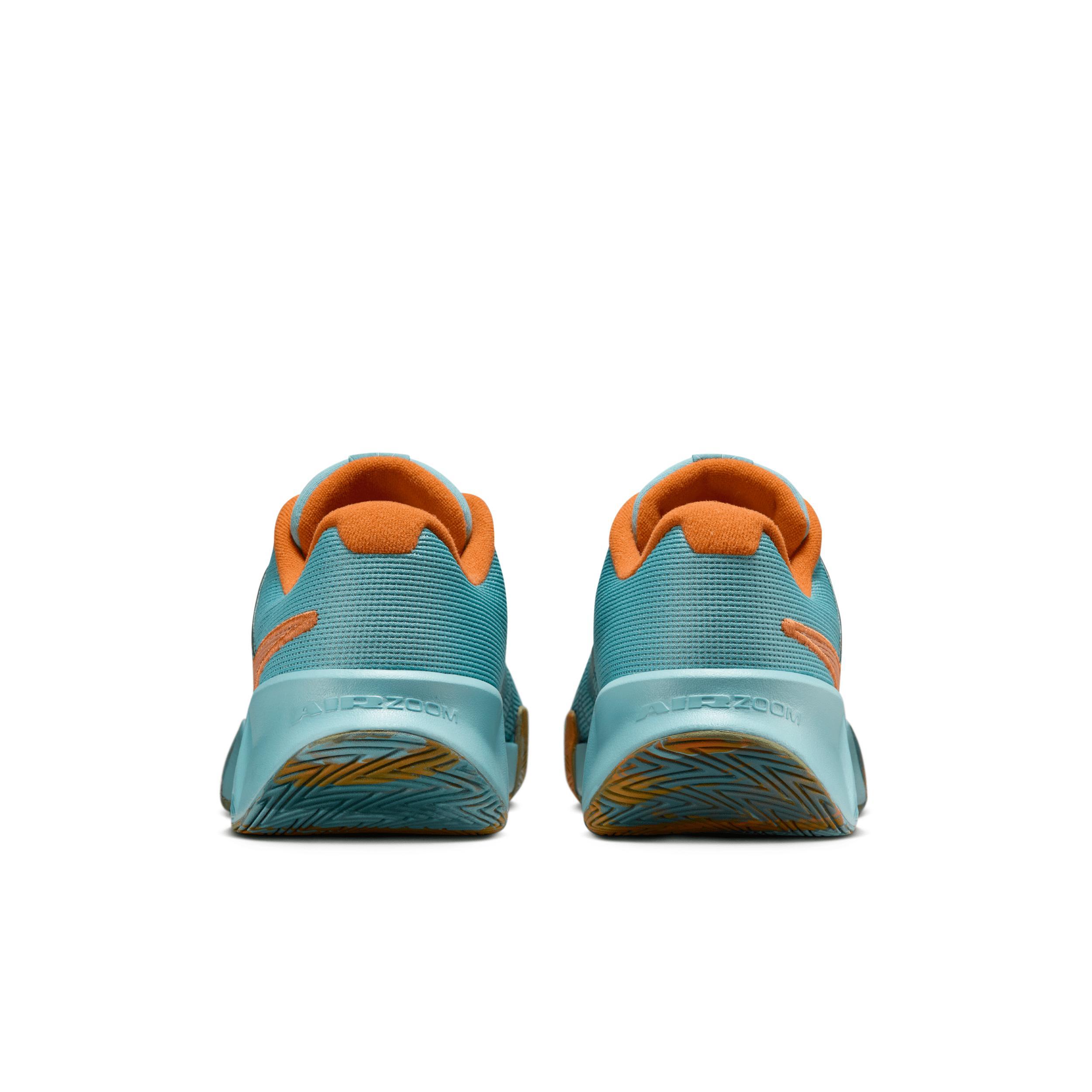 Nike Men's Zoom Challenge Pickleball Shoes Product Image