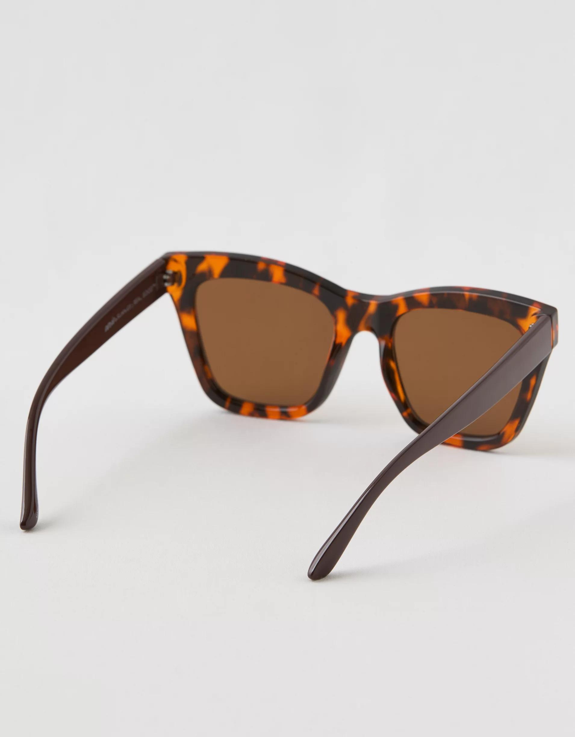 Aerie Dream On Sunglasses Product Image