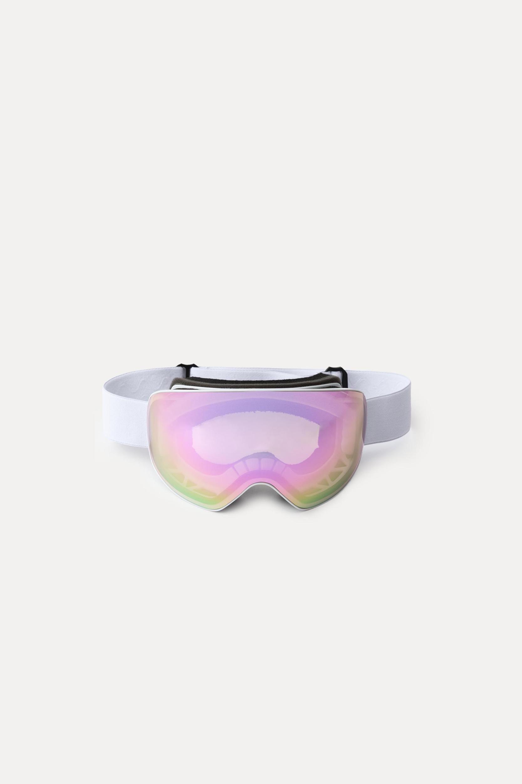 ANTI-FOG PHOTOCHROMIC BLIZZARD GOGGLES WITH CASE SKI COLLECTION Product Image