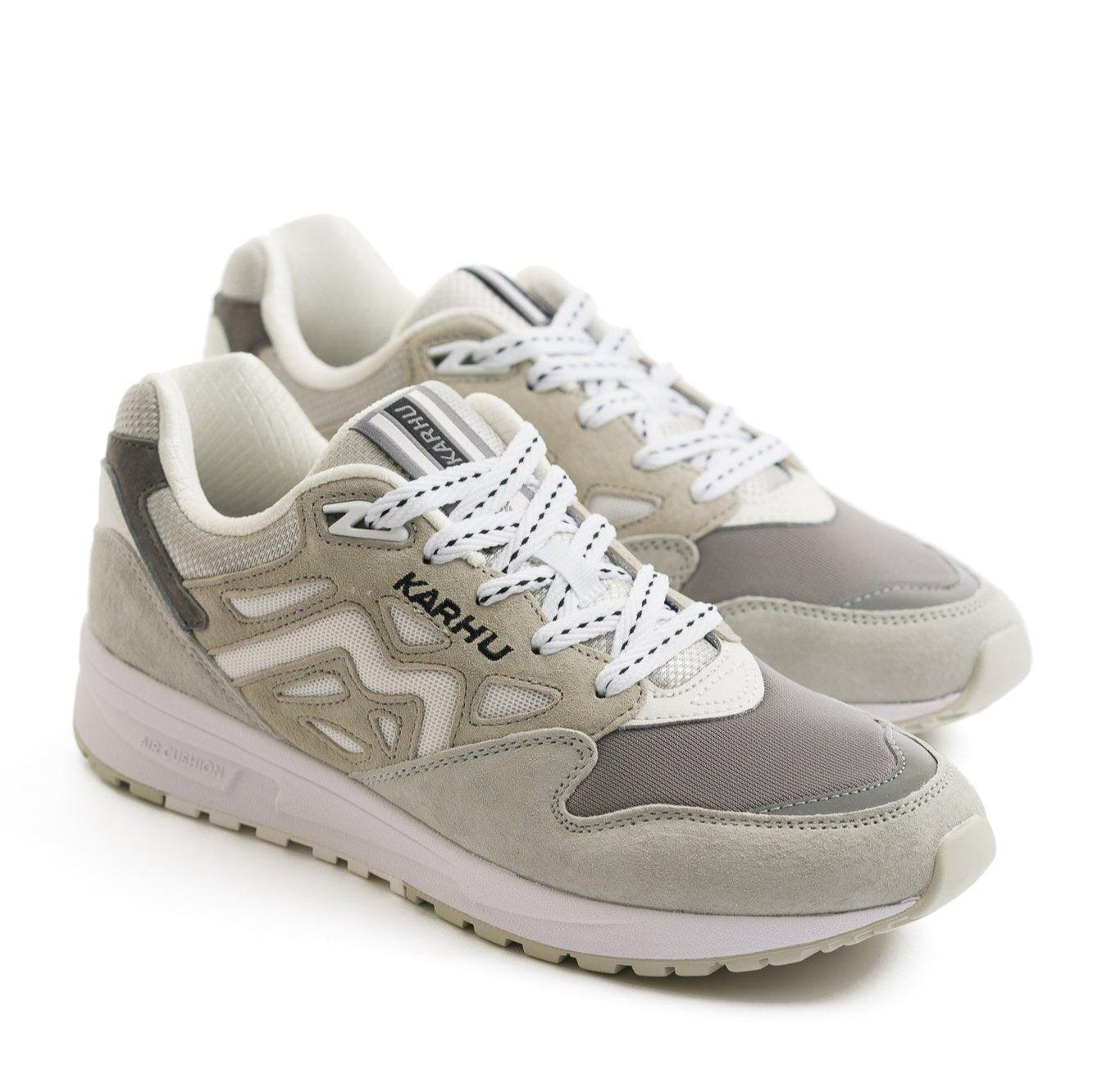 Karhu Legacy 96 - Dawn Blue/Bright White Product Image