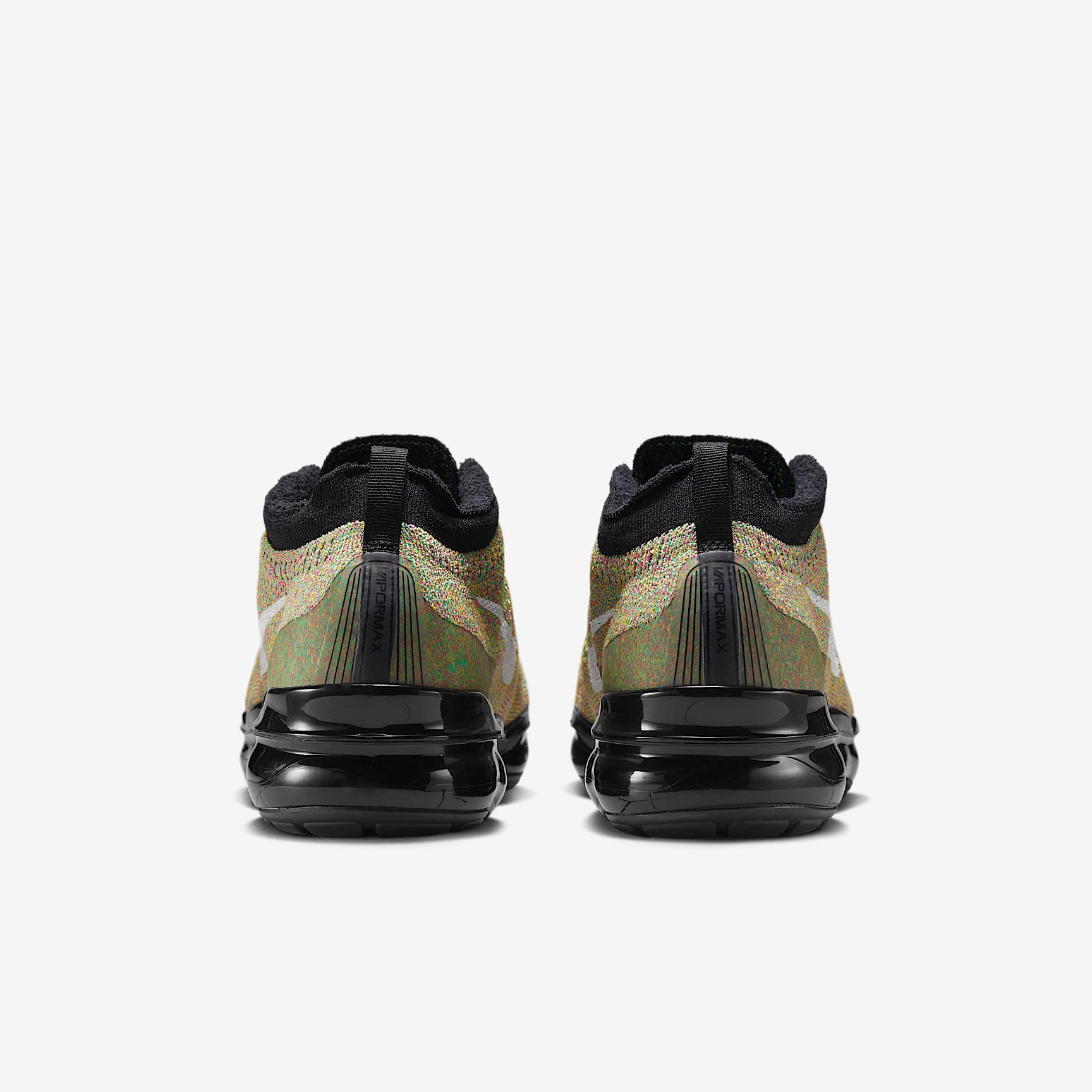 Nike Air VaporMax 2023 Flyknit Men's Shoes Product Image