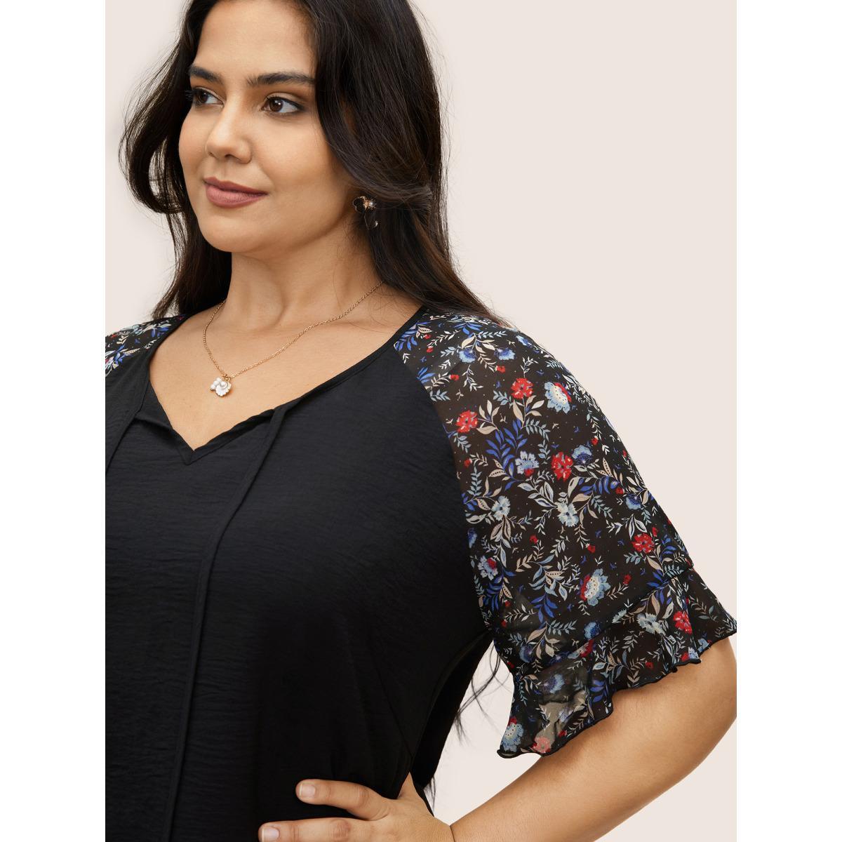 Plus Size Black Ditsy Floral Ruffles Raglan Sleeve Blouse Women Elegant Short sleeve Round Neck Everyday Blouses BloomChic 12/L Product Image