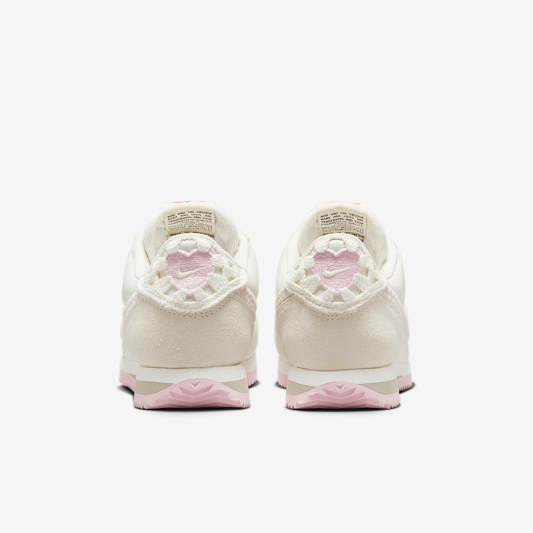 Nike Cortez Women's Shoes Product Image