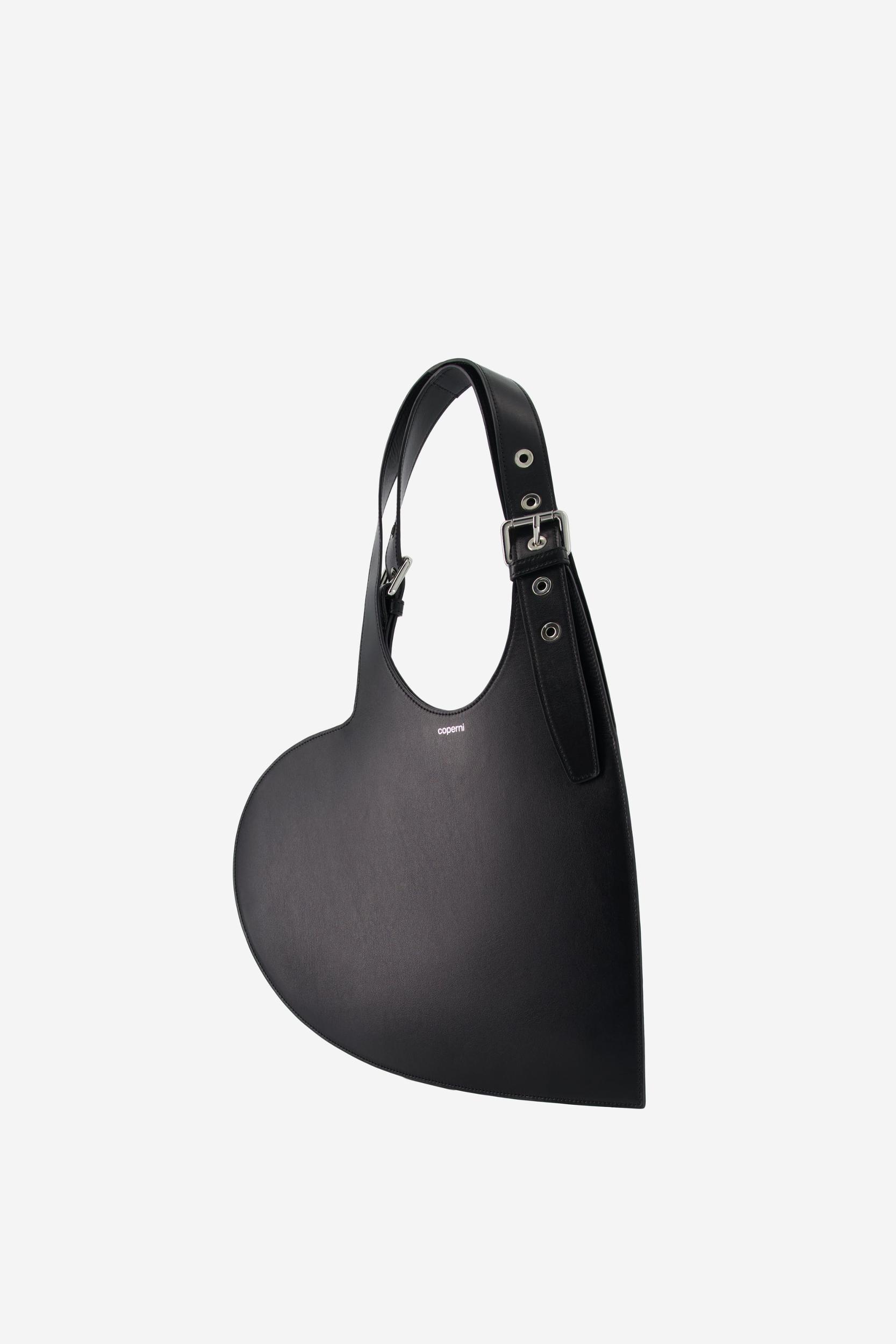 Belt Heart Tote Product Image