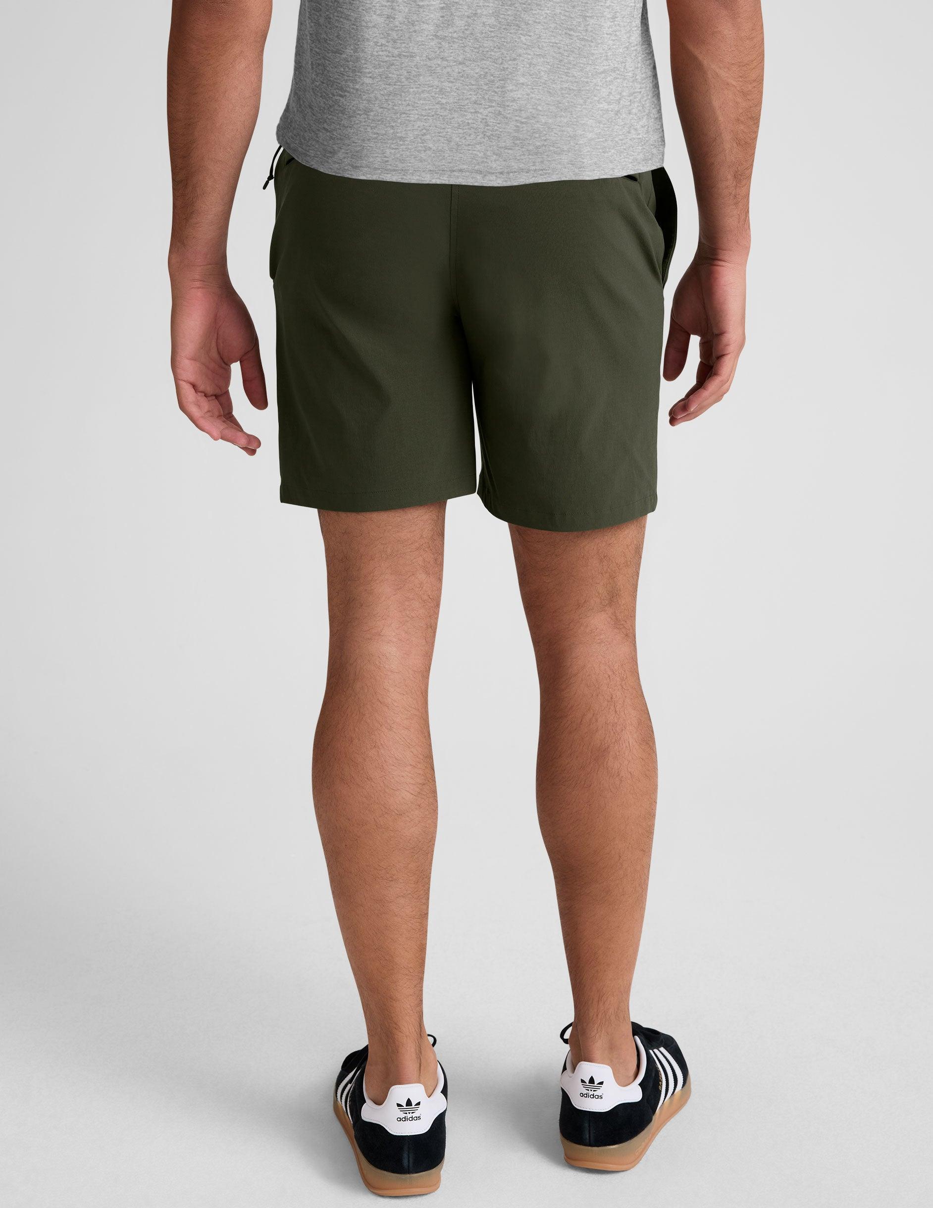 Essential Men's Chino Short Male Product Image