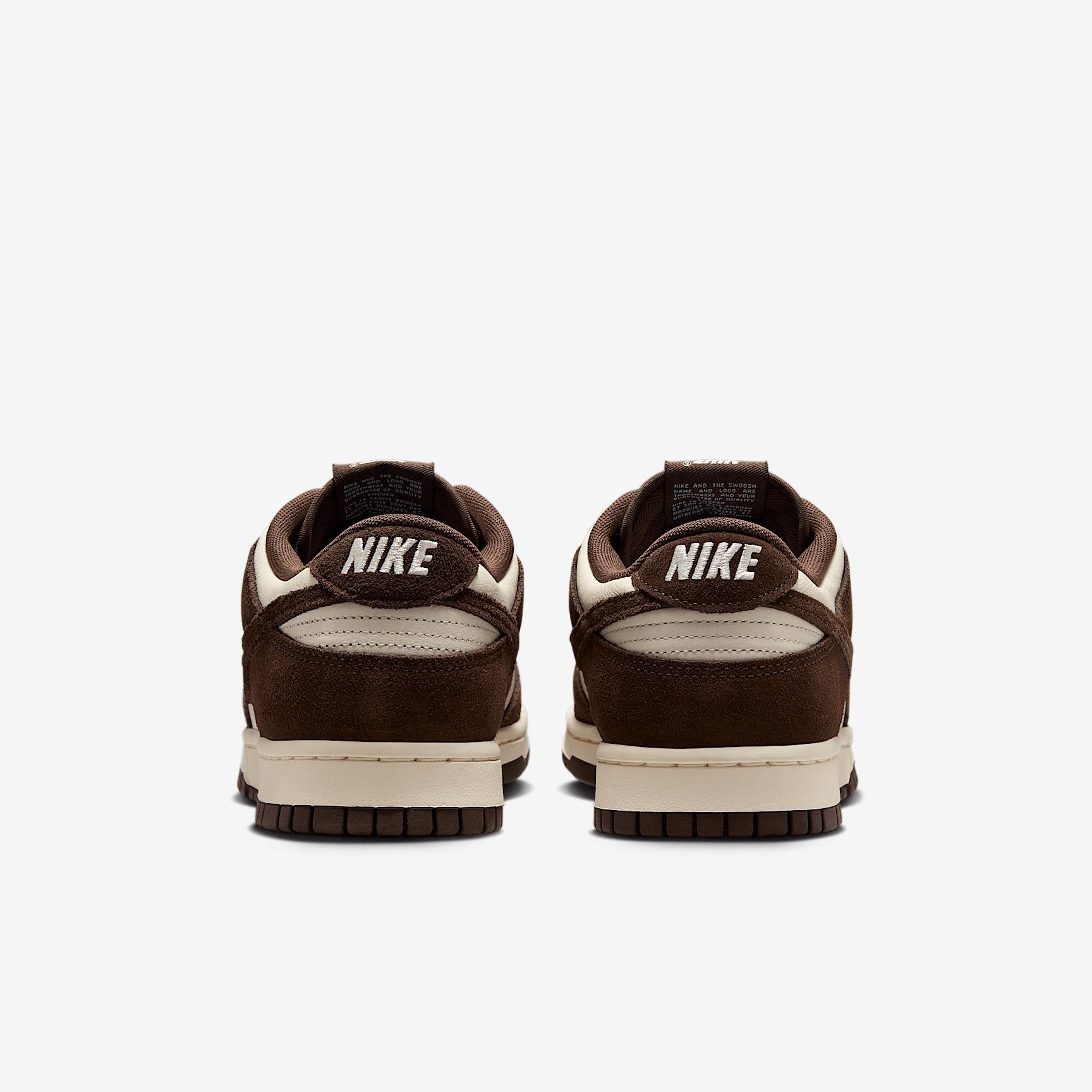 Nike Dunk Low Retro SE Leather/Suede Men's Shoes Product Image