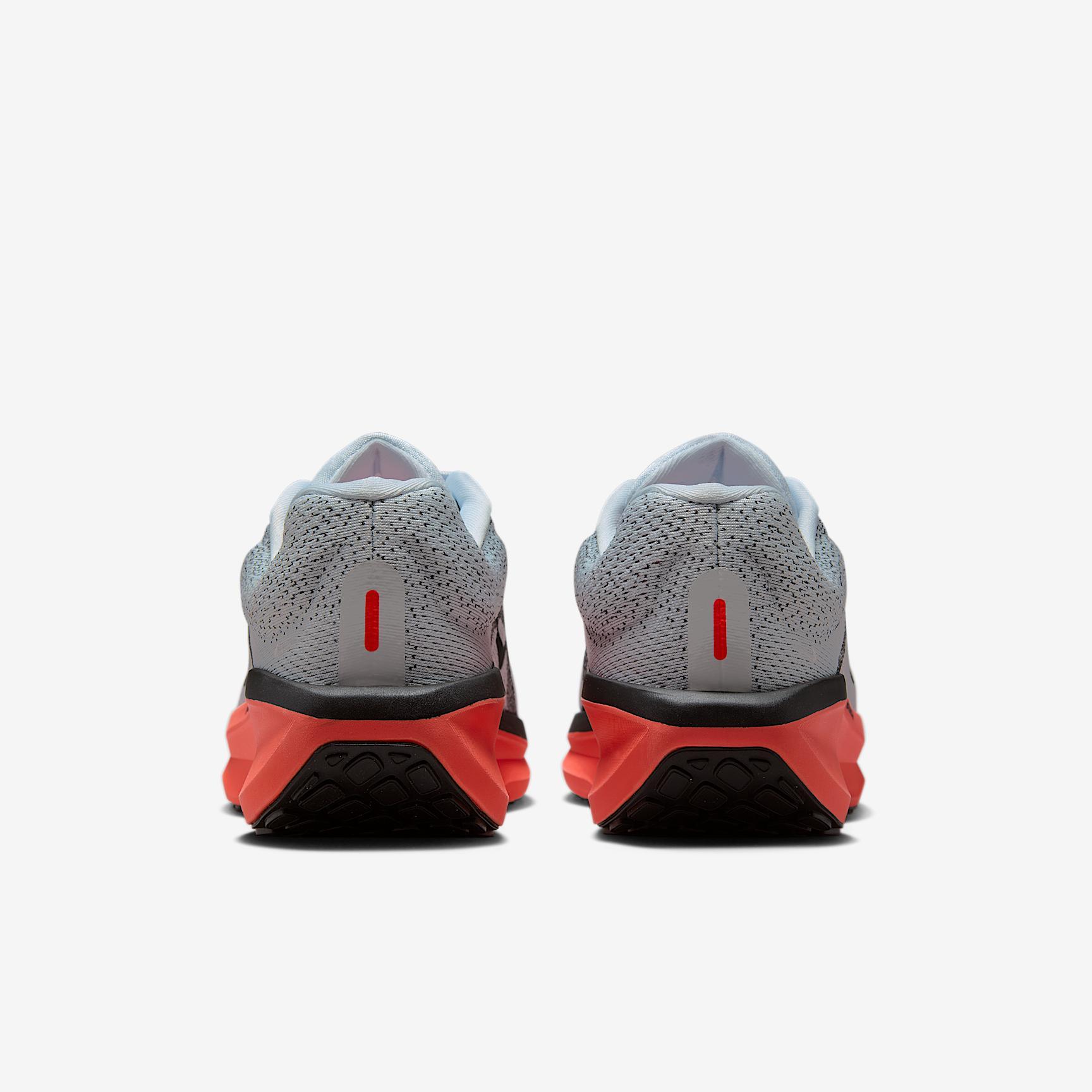 Nike Men's Winflo 11 Road Running Shoes Product Image