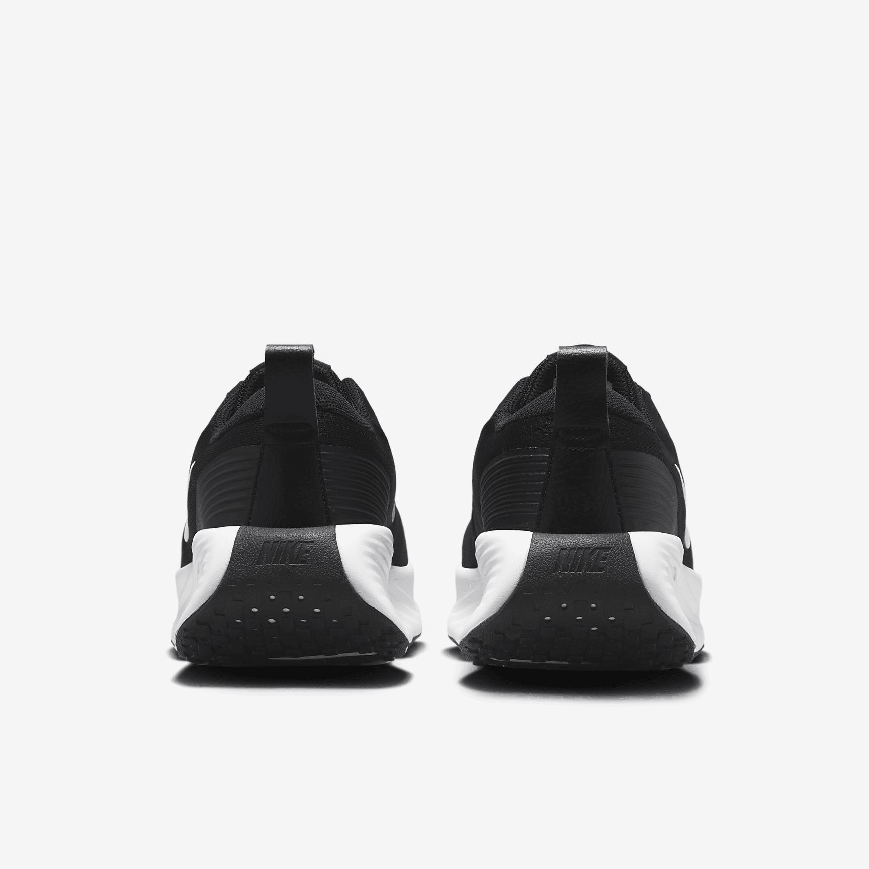 Nike Men's Promina Walking Shoes Product Image