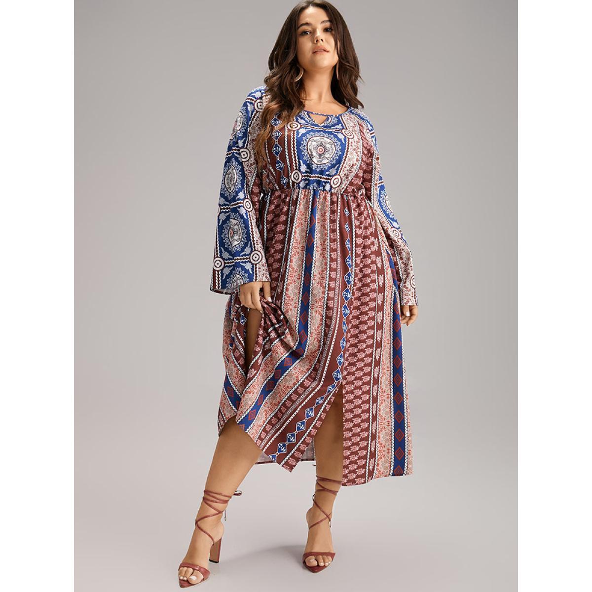 Plus Size Boho Print Keyhole Split Hem Pocket Dress Scarlet Women Vacation Printed Notched collar Long Sleeve Curvy Midi Dress BloomChic 12/L Product Image