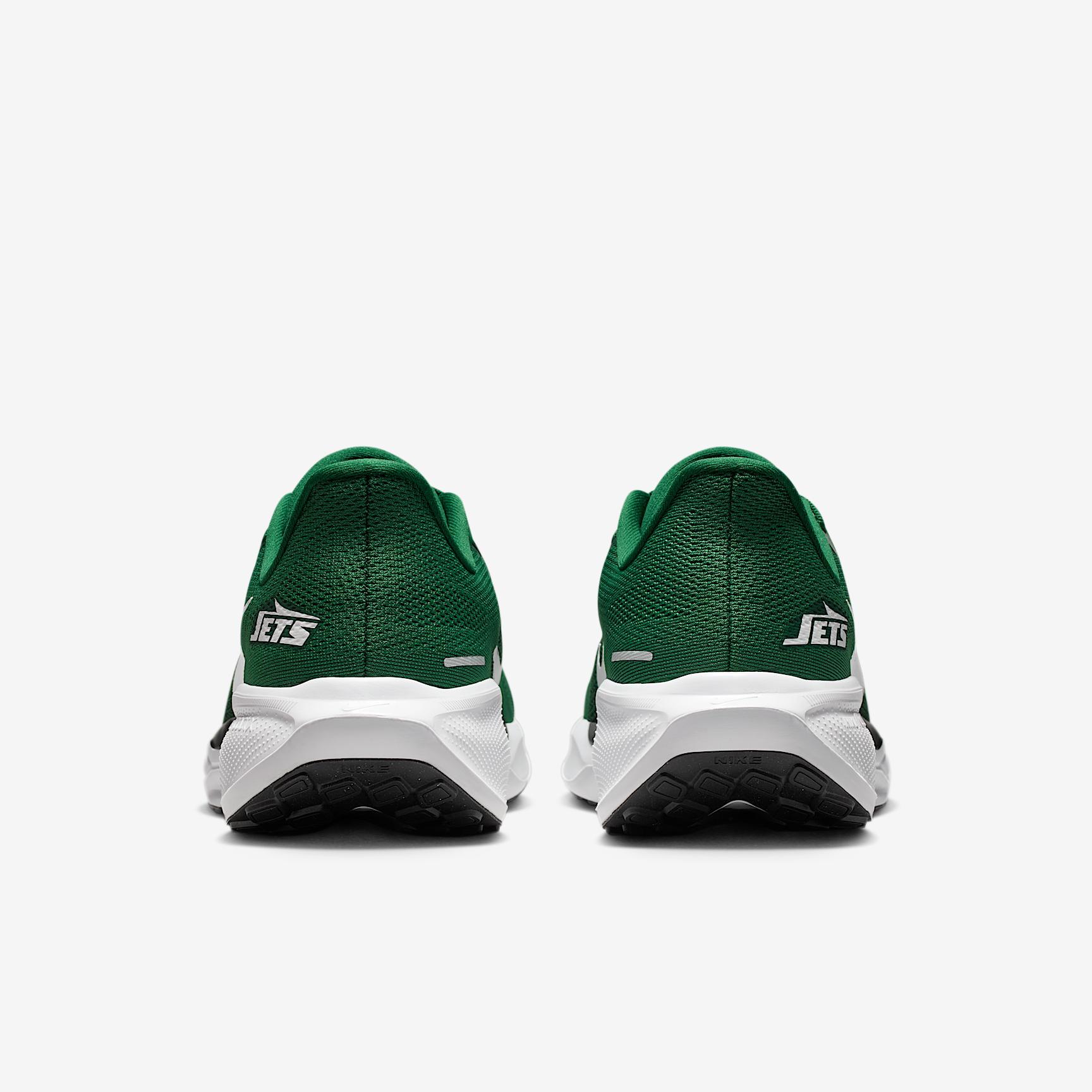 New York Jets Pegasus 41 Men's Nike NFL Road Running Shoes Product Image