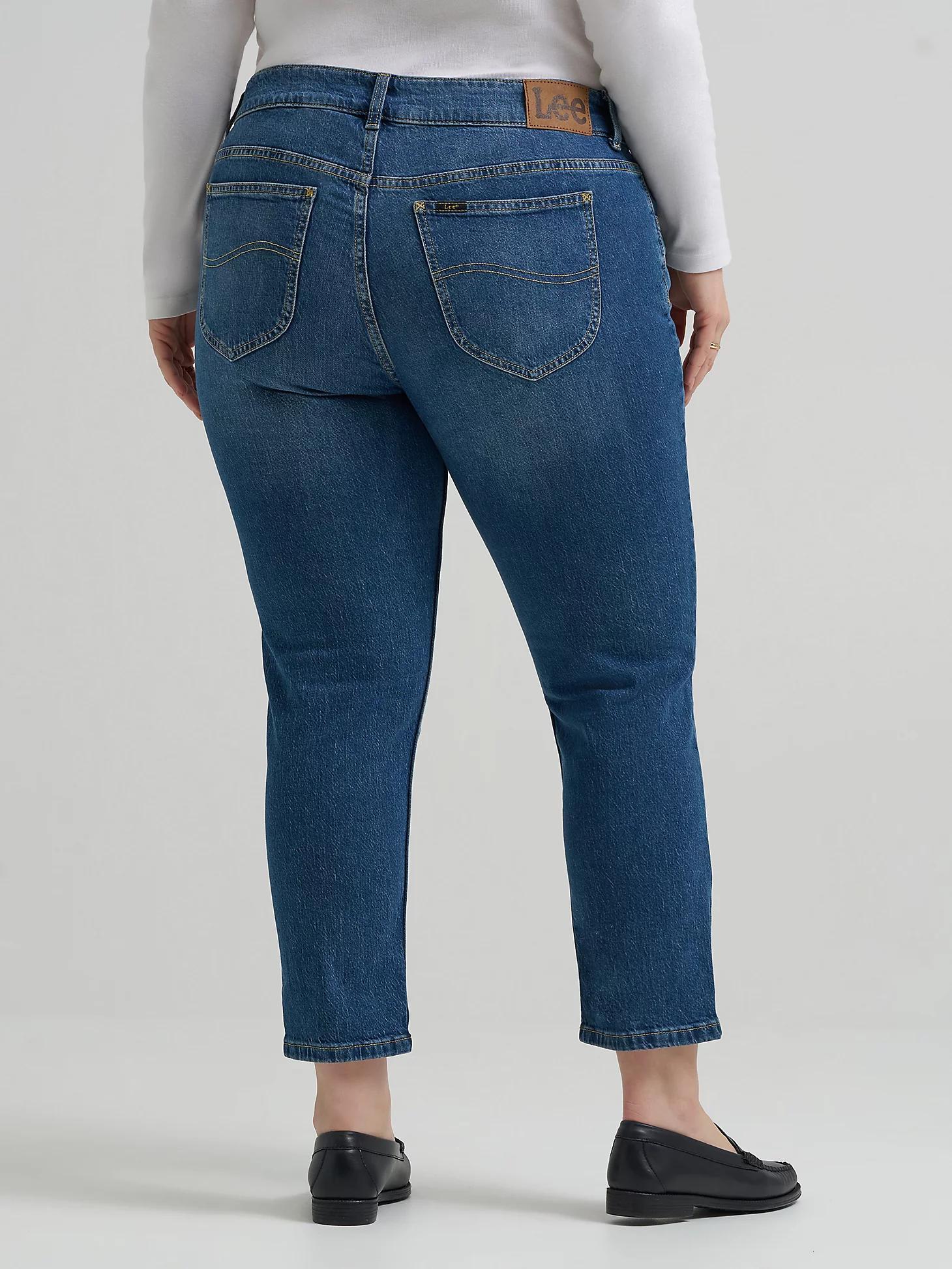 Women's Legendary Straight Crop (Plus) | Women's Capris & Crops | Lee® Product Image