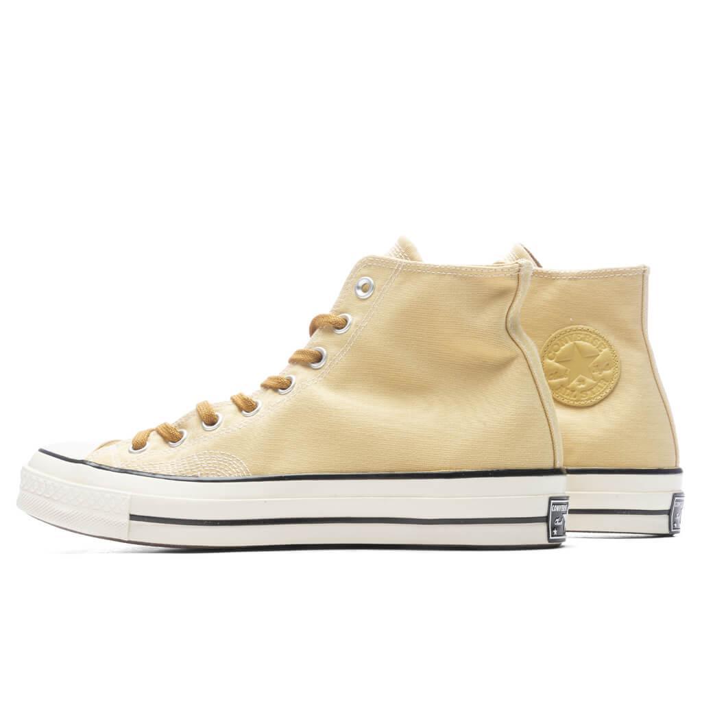 Chuck 70 HI - Trailhead Gold/Burnt Honey Male Product Image