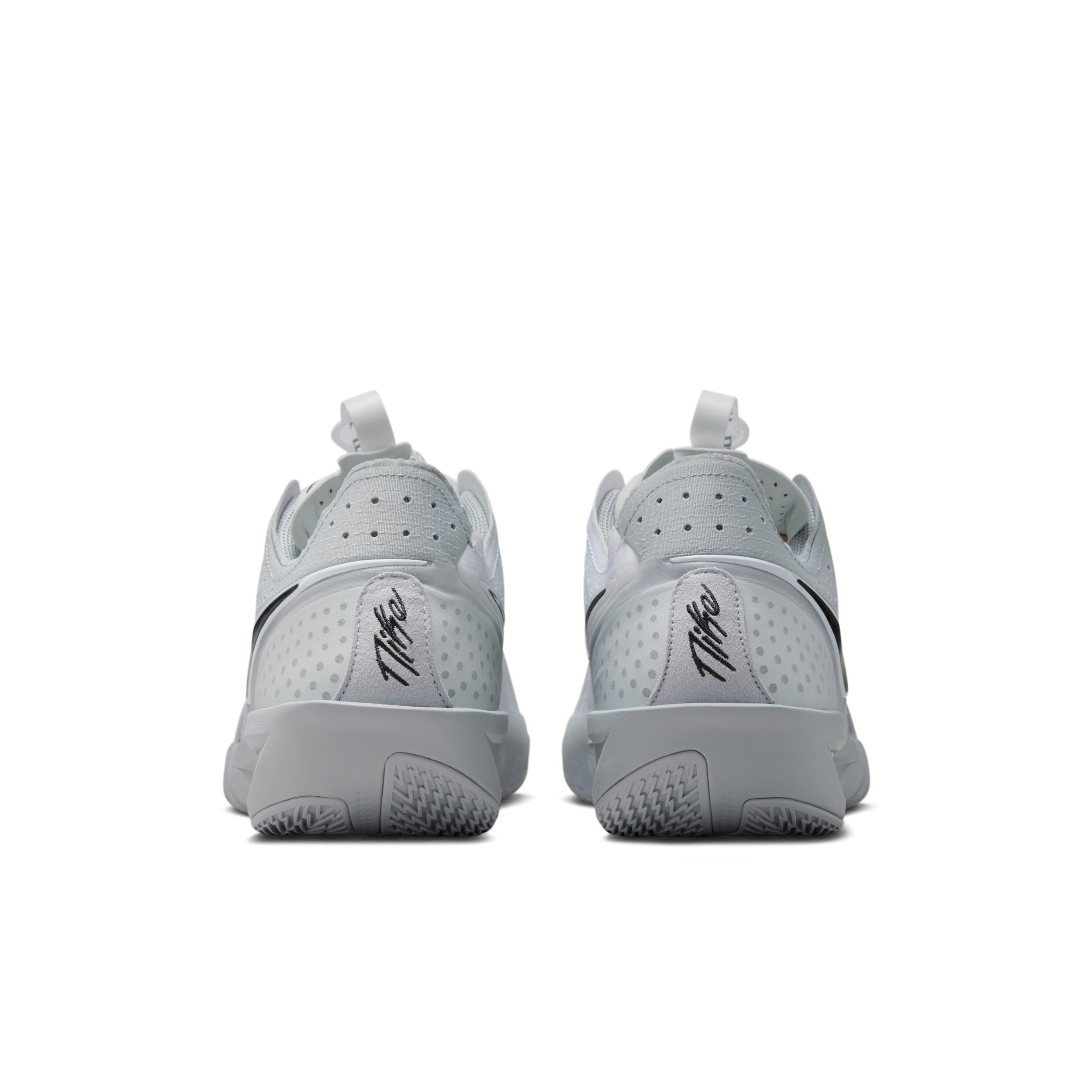 Nike Men's G.T. Cut 3 Basketball Shoes Product Image