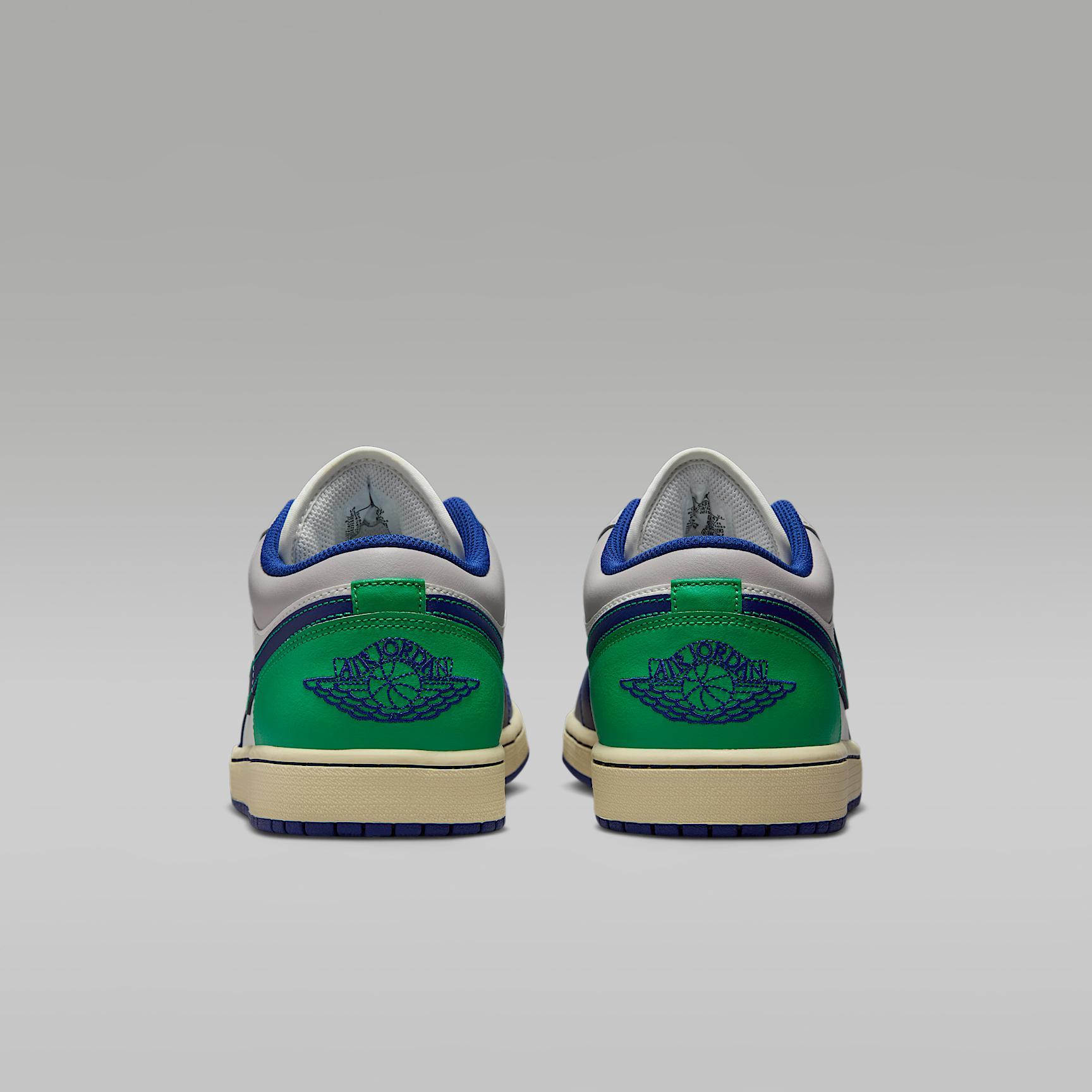 Men's Air Jordan 1 Low Shoes Product Image