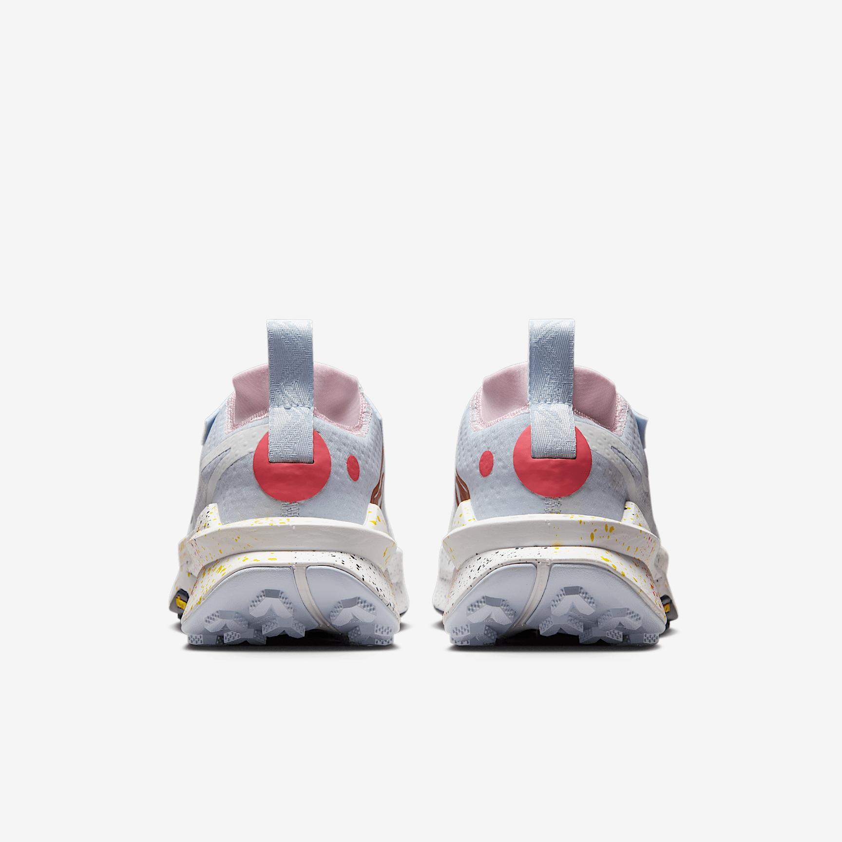 Nike Women's Zegama 2 Trail Running Shoes Product Image