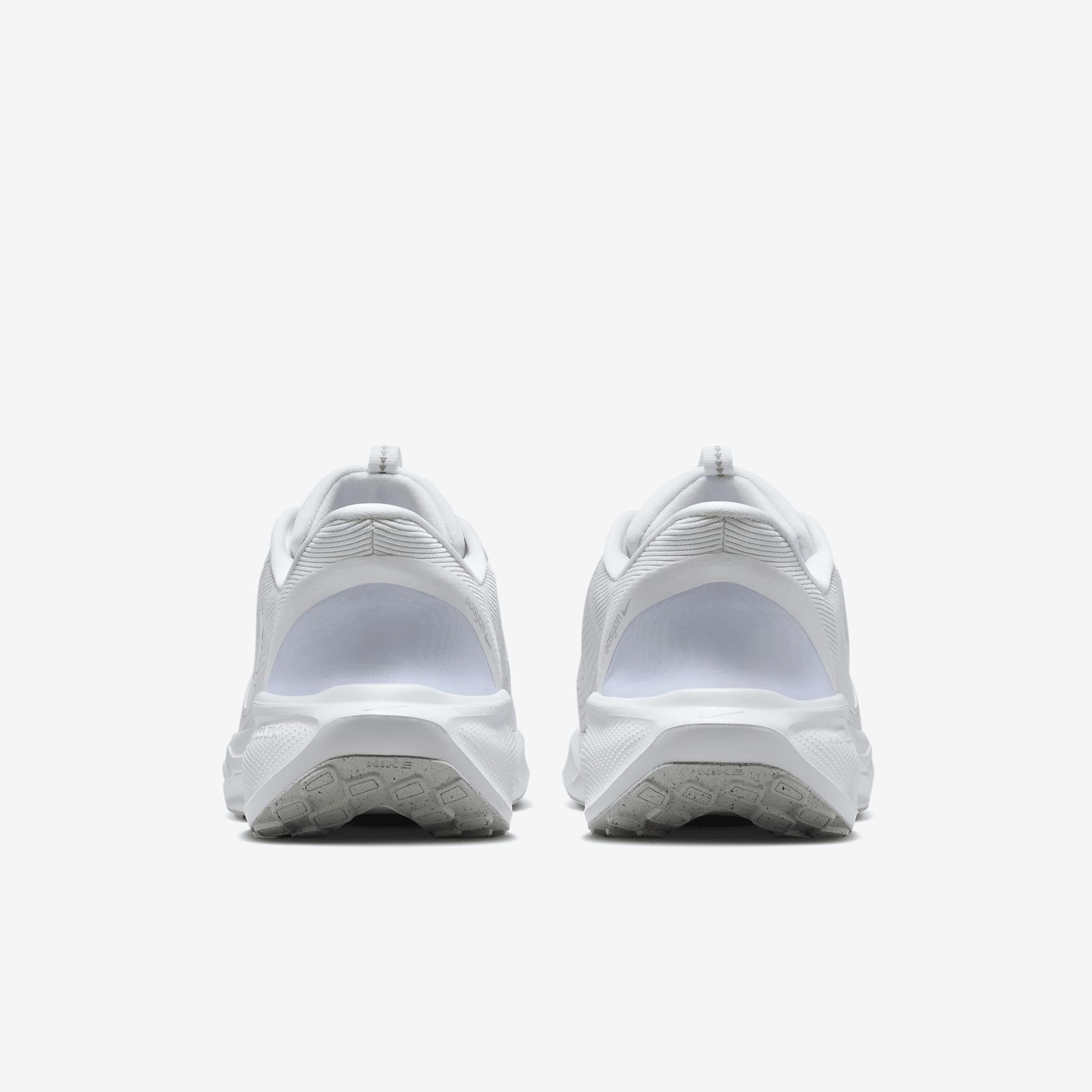 Nike Pegasus EasyOn Men's Road Running Shoes Product Image