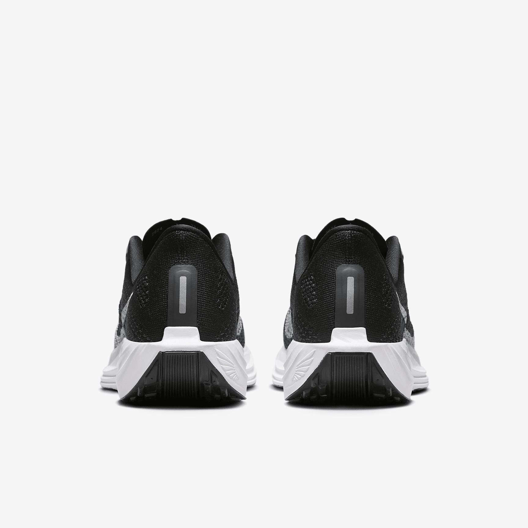 Nike Women's Pegasus Plus Road Running Shoes Product Image