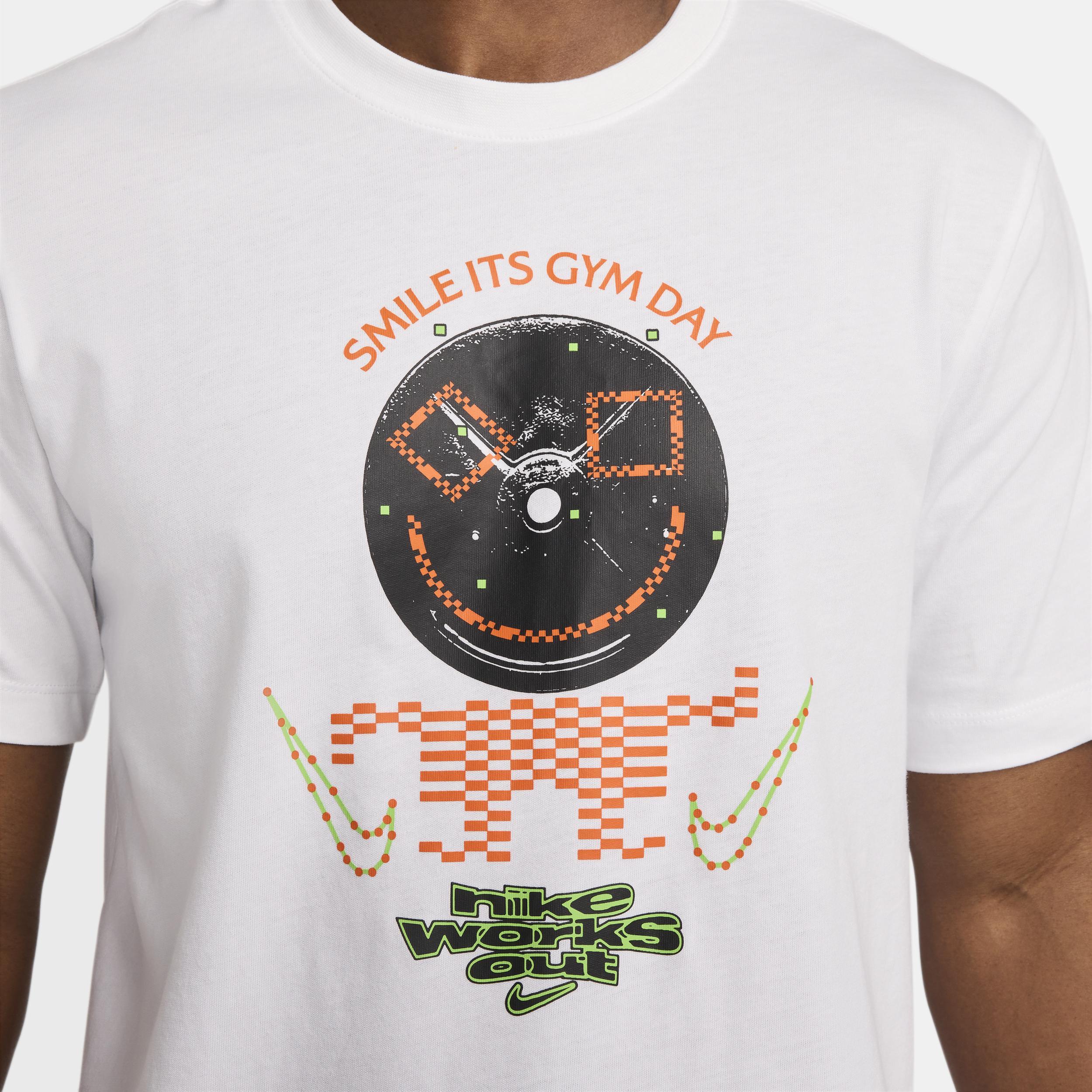 Nike Men's Fitness T-Shirt Product Image