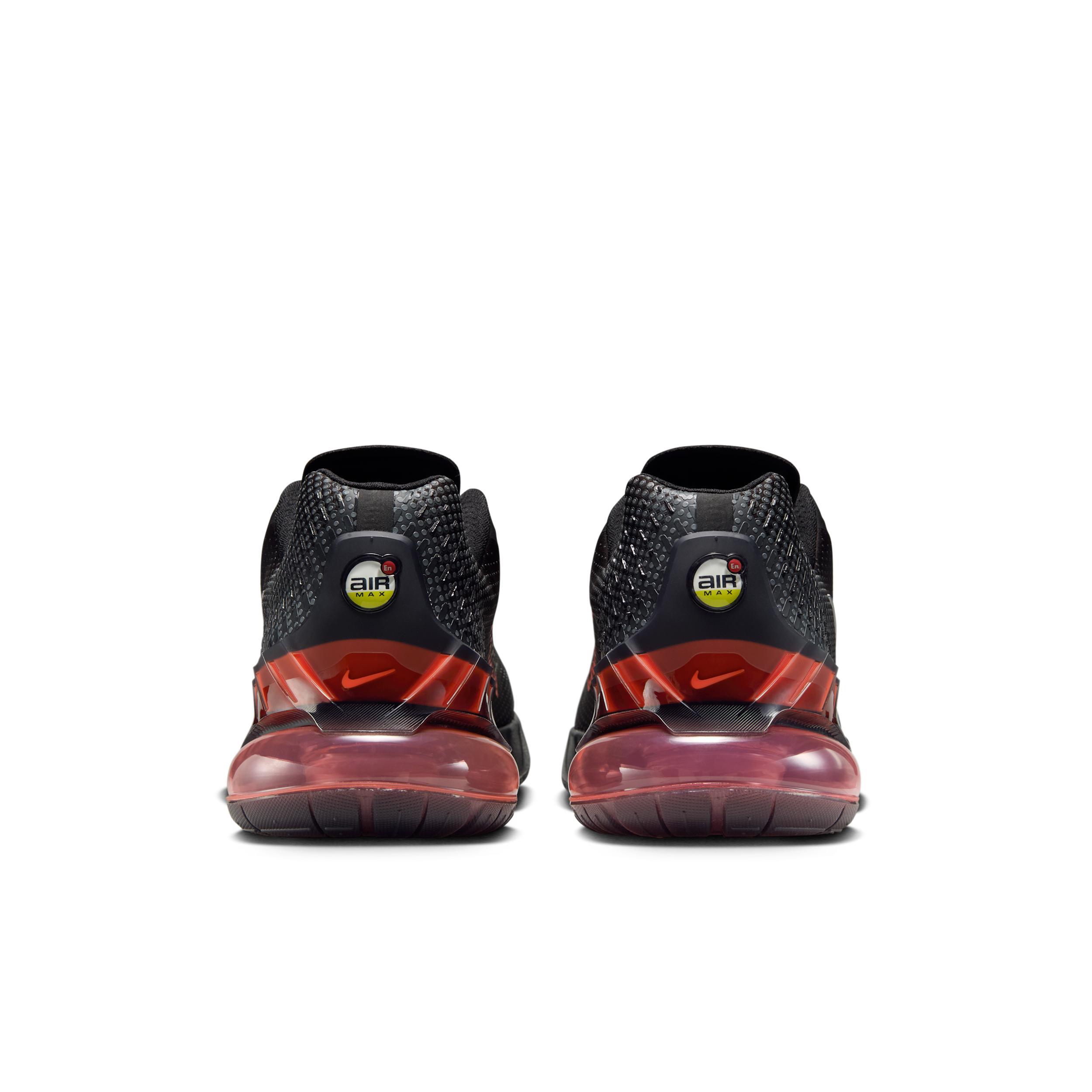 Nike Men's Air Max Phoenix Shoes Product Image