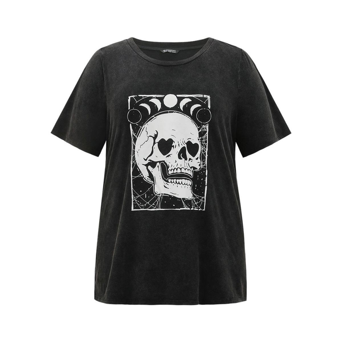 Plus Size Halloween Skull & Moon Print T-shirt Black Women Casual Printed Halloween Festival-Halloween T-shirts BloomChic 10/M Product Image