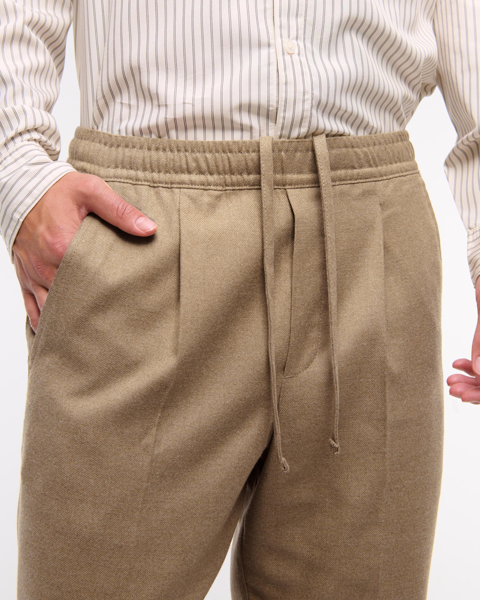 Loose Pull-On Pant Product Image